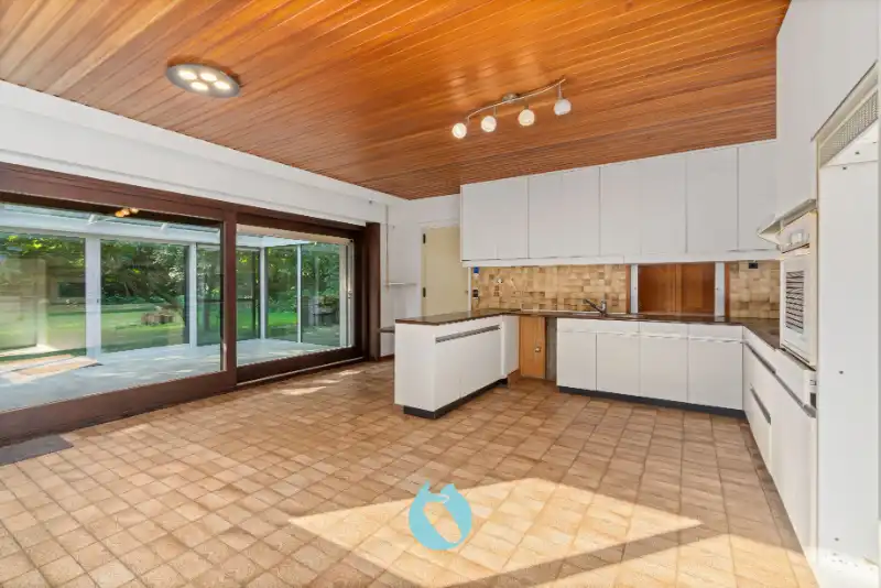 Unieke villa in rustige, groene omgeving op 1.947m² foto 11