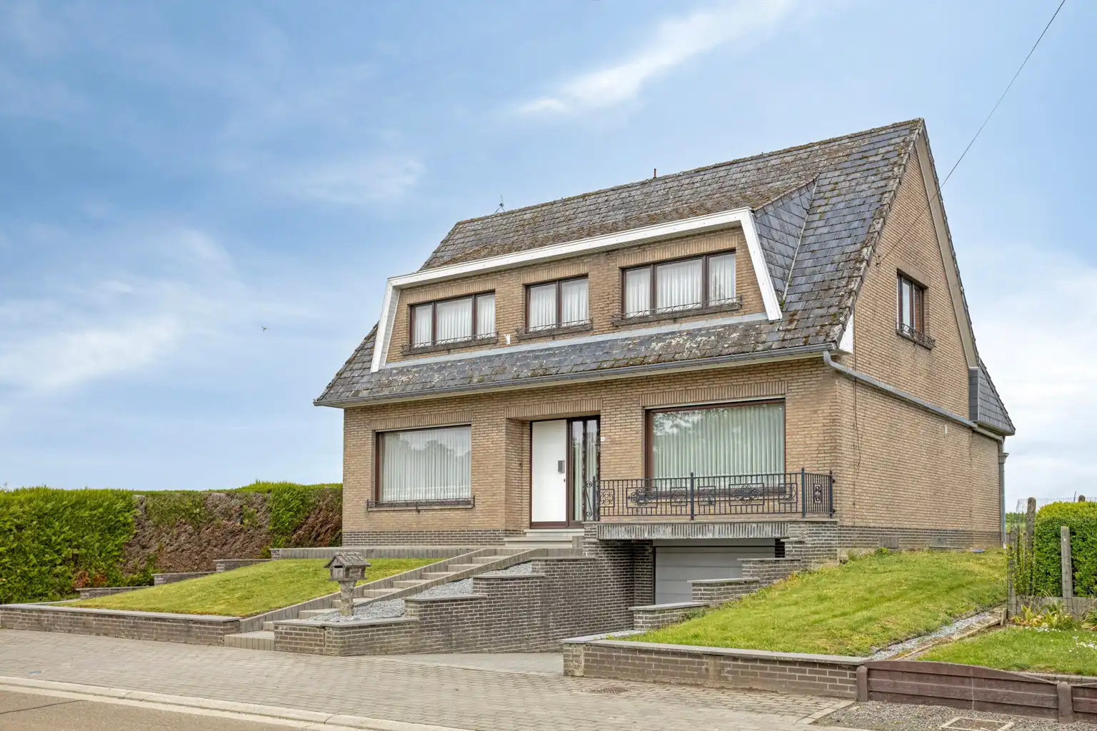VRIJSTAANDE WONING MET TUIN IN KORTENAKEN foto 2