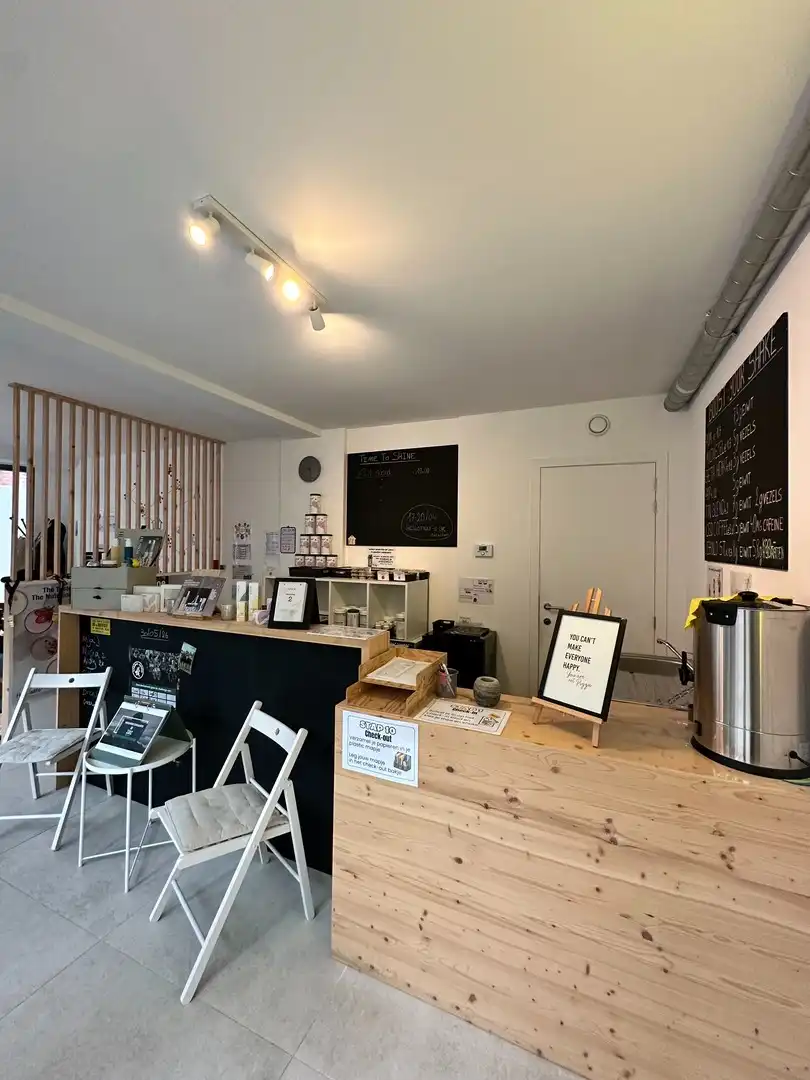 Handelspand met staanplaats. foto 4