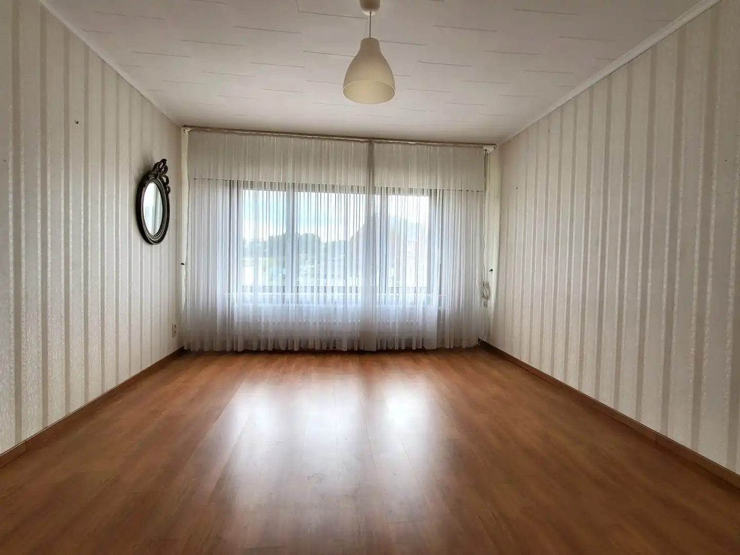 Exclusief landhuis op 2.917 m² met dubbele garage, prachtig zicht over de velden en optimale privacy. foto 25