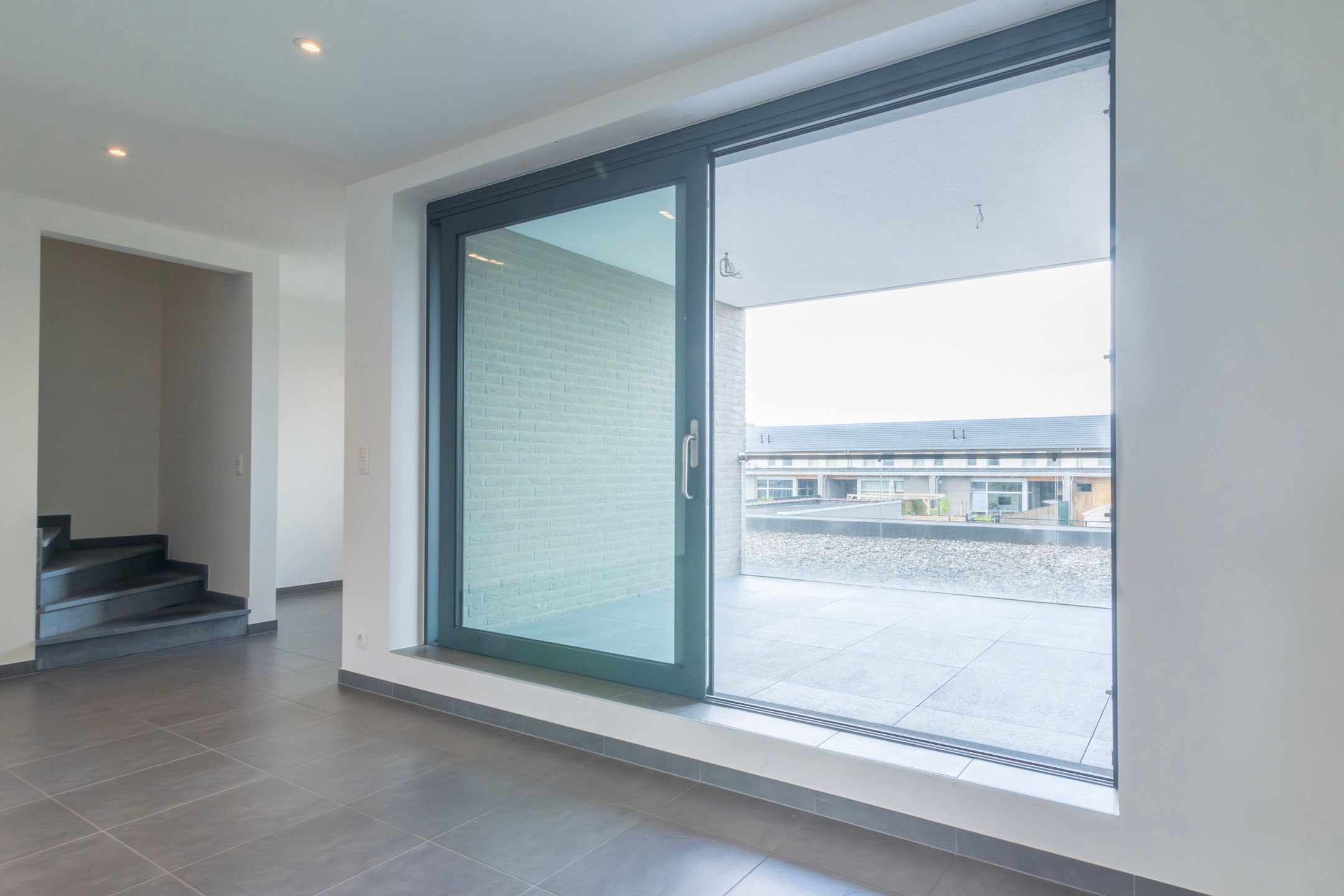 Licht en ruim duplexappartement met parking in Hasselt  foto 34