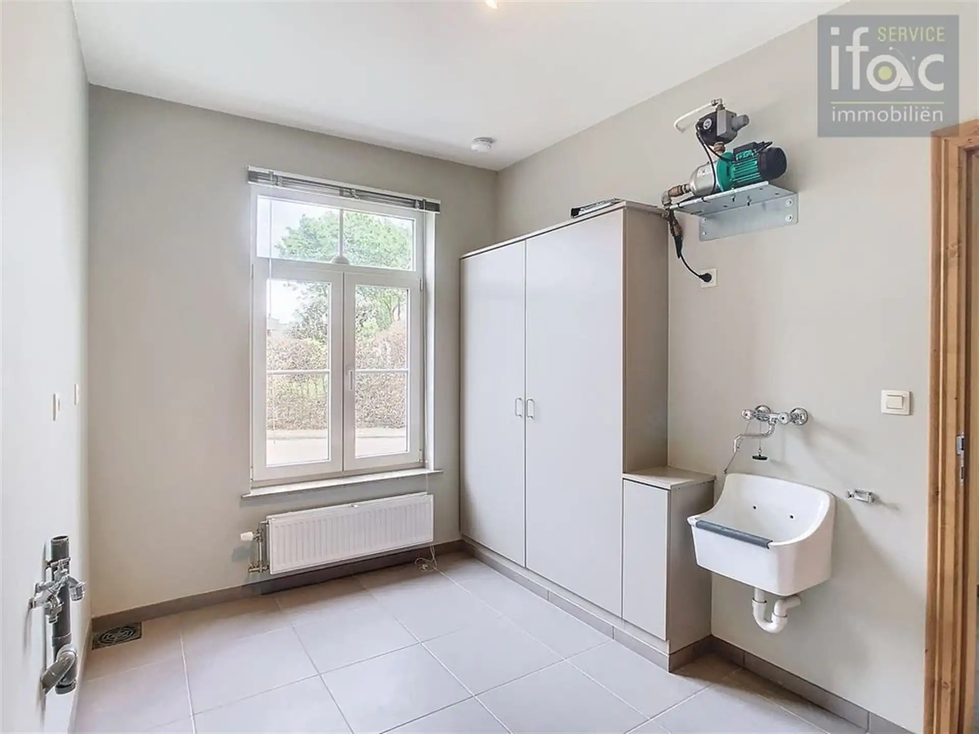 Rustig gelegen villa in doodlopende straat in Duisburg foto 13