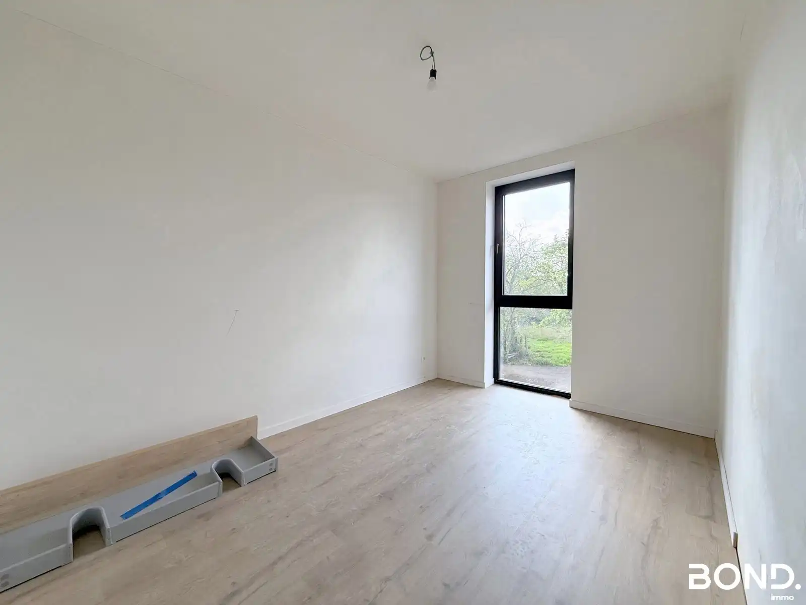 Instapklare nieuwbouwwoning op gunstige locatie!  foto 6