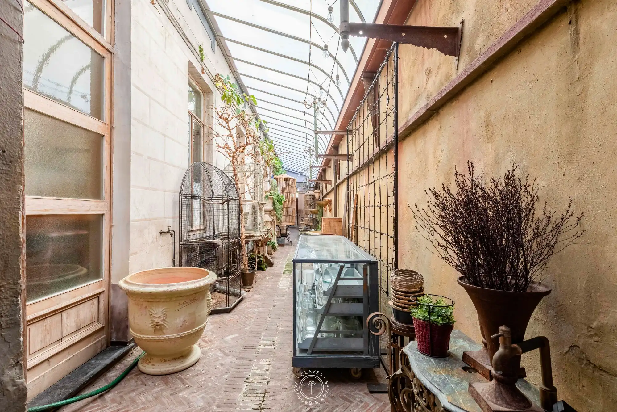 Verbluffend handelshuis met ongeziene charme en multifunctionaliteit foto 6