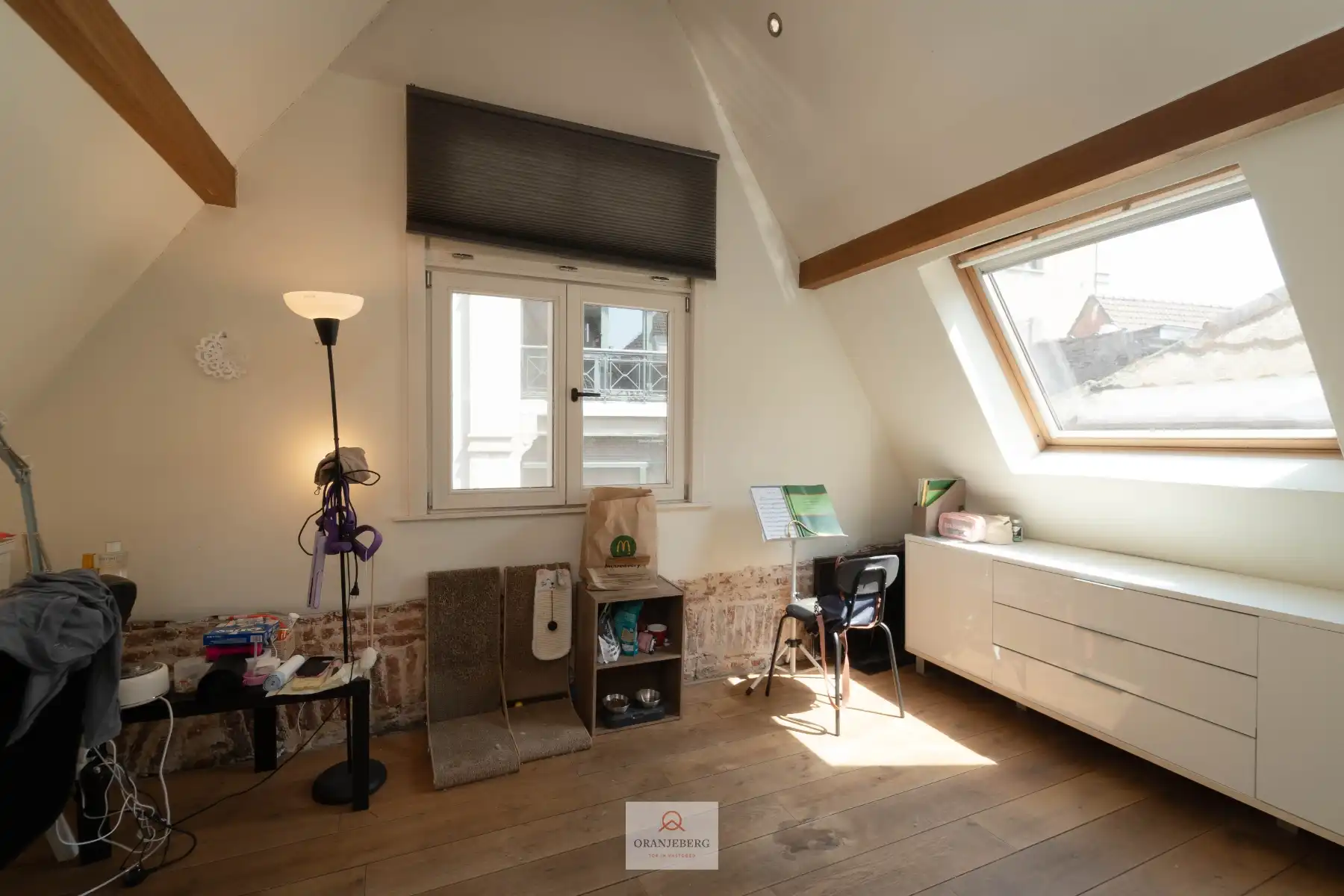 Charmant duplex appartement met ruim terras op toplocatie in het centrum foto 14