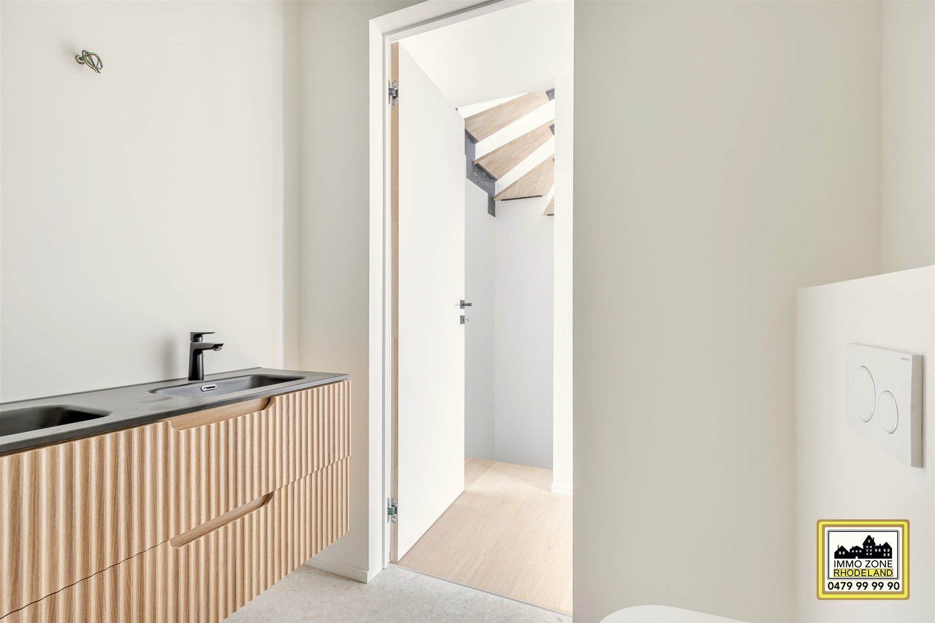 Architecturale parel met 3 slpks, 2 bdks en zonnige tuin foto 12