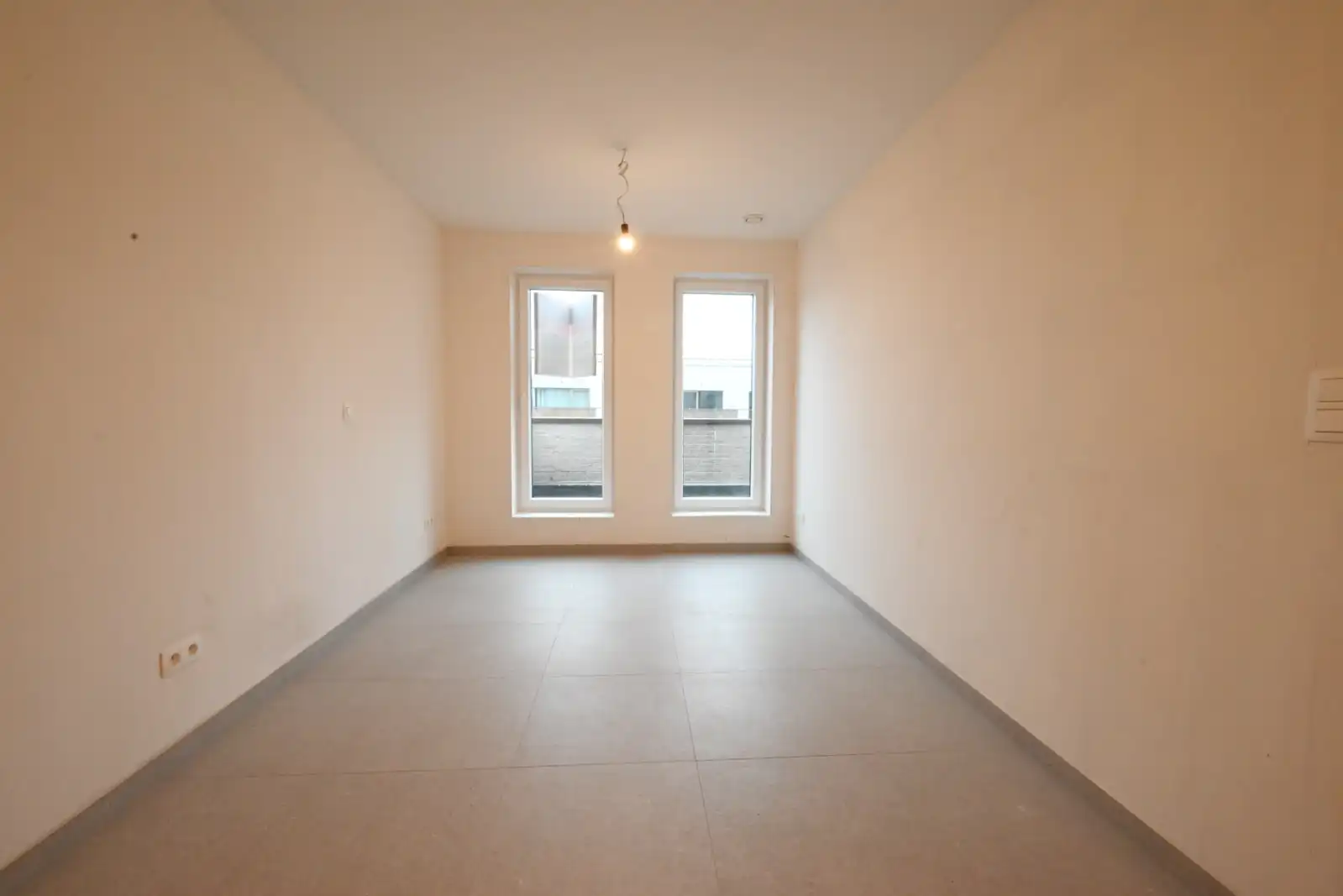 Nieuwbouwappartement te huur in het hartje van Ardooie! foto 8