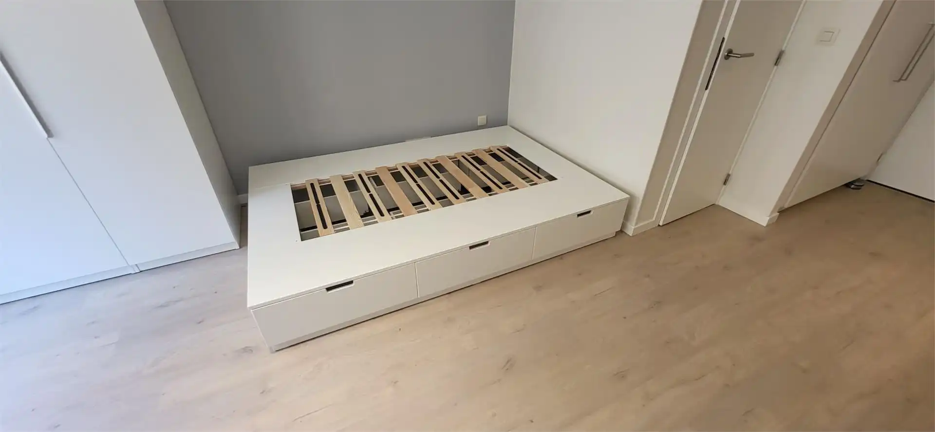 Gerenoveerde en bemeubelde studio in hartje Leuven – Tervuursestraat 44 foto 9