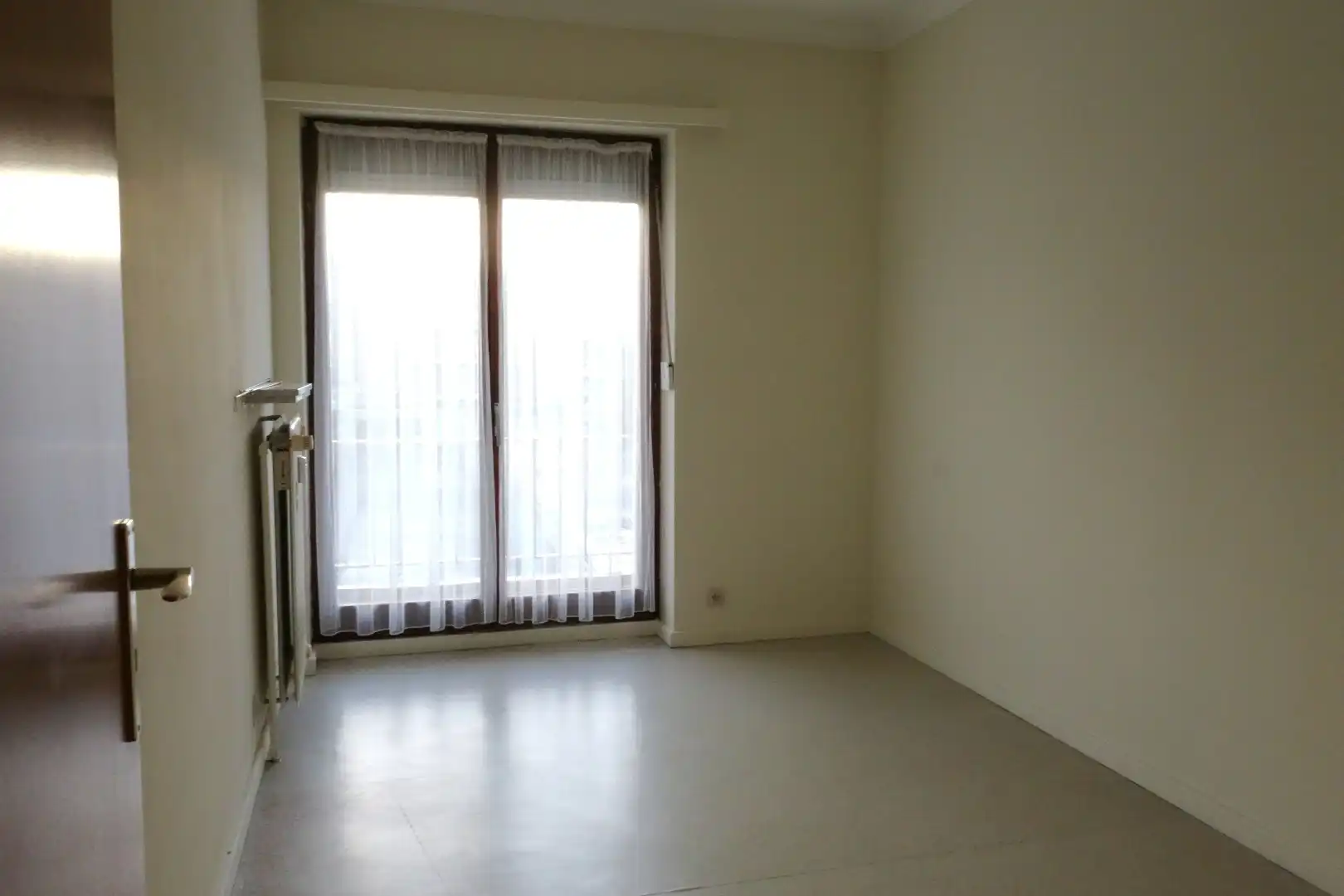 Appartement op de 2e verdieping met 2 slaapkamers + GARAGE in centrum Zottegem foto 19