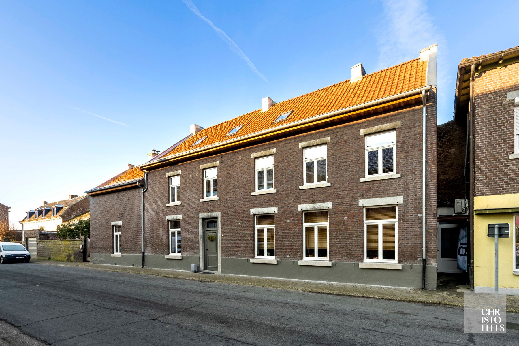 ()=>{if(producerUpdateValueVersion(node),producerAccessed(node),node.value===ERRORED)throw node.error;return node.value} Hemelrijkstraat 3 - 3630 Maasmechelen