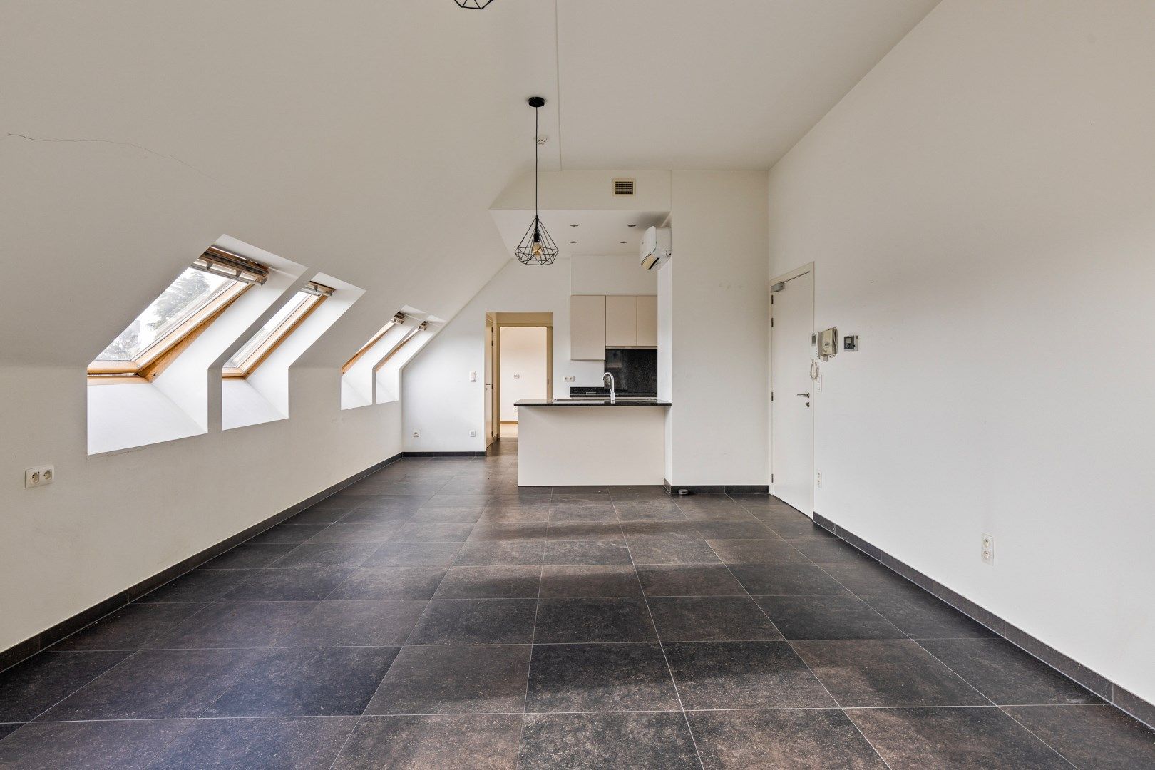 Dakappartement te koop in hartje Melle(Merelbeke)  foto 5