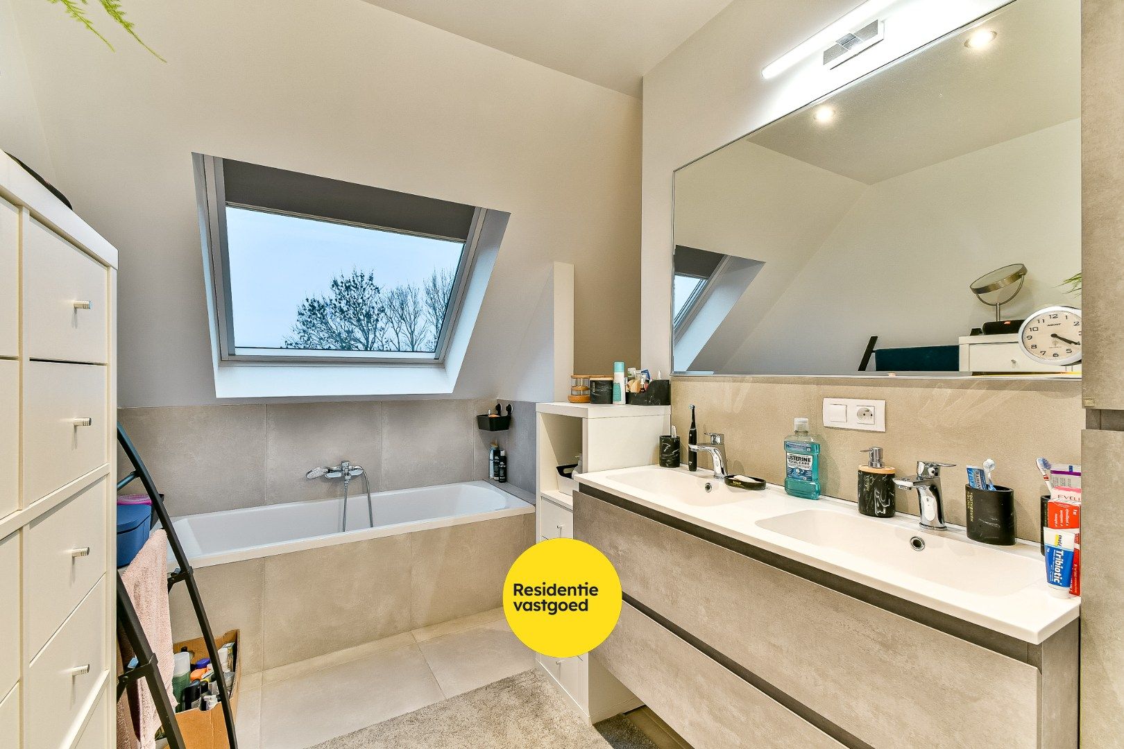 Recente gezinswoning foto 10