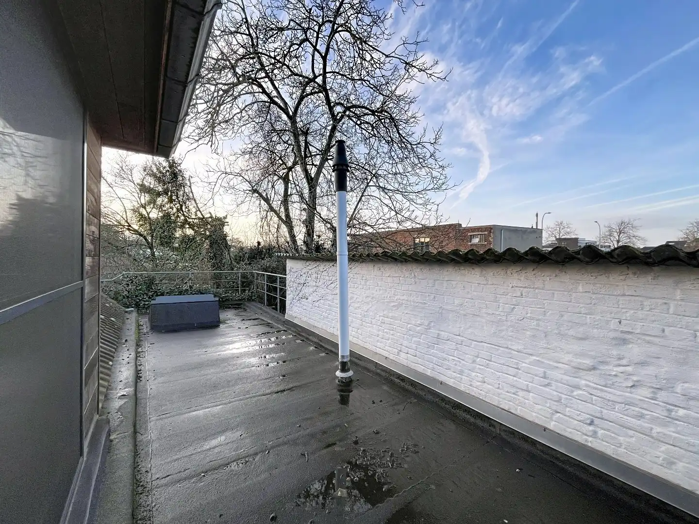 Instapklare loft met veel licht, ruimte en westgerichte tuin foto 17