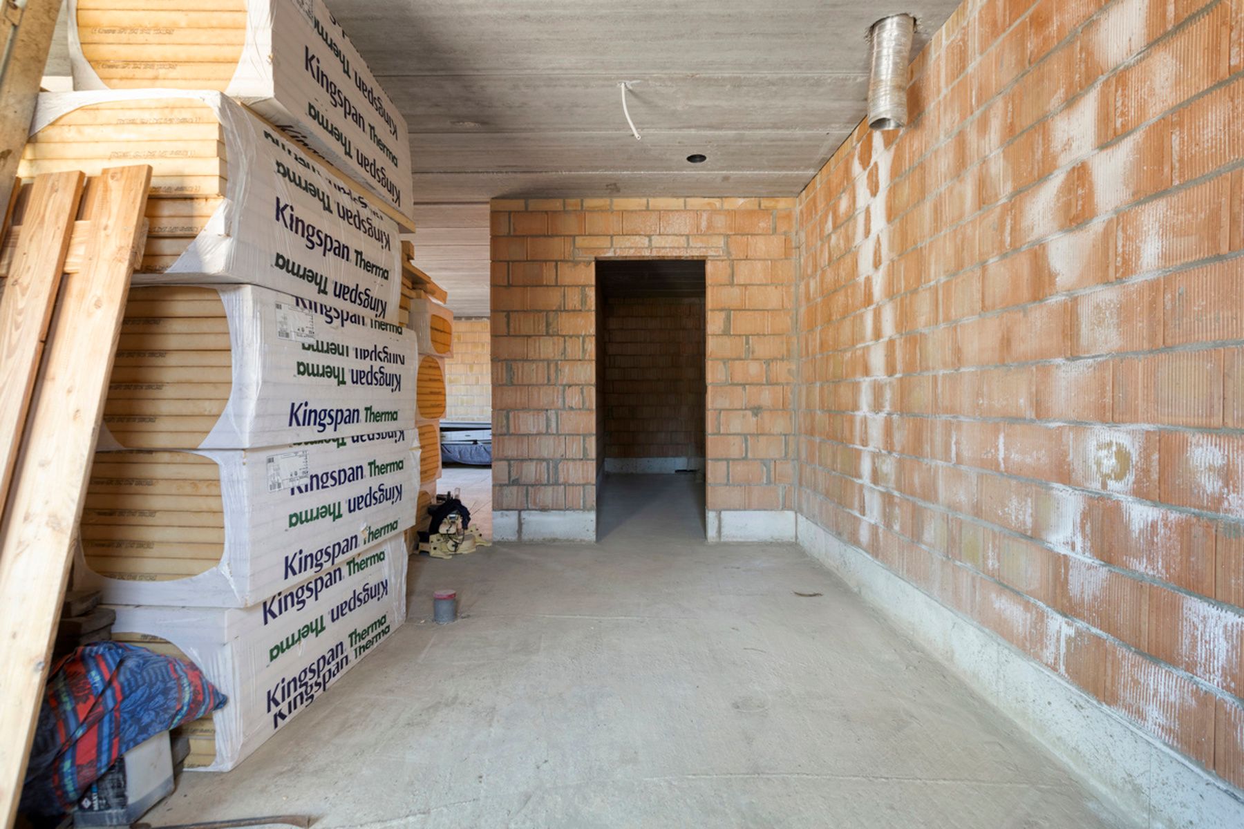 Nieuwbouwwoning ZONDER BTW met tal van materiaal inbegrepen (registratierecht 2%) foto 20
