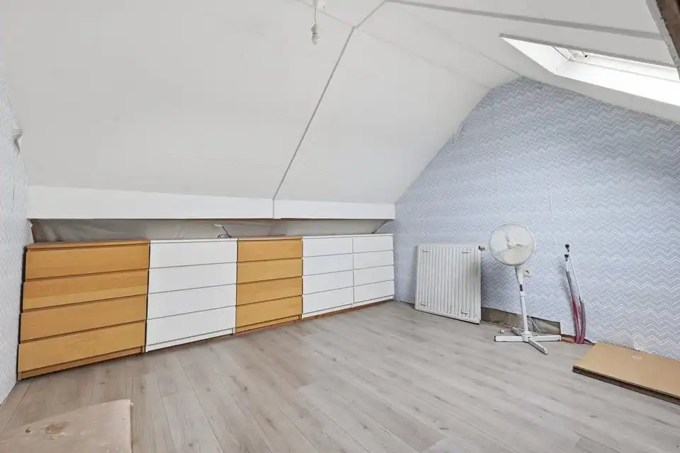 ENERGIEZUINIGE GEZINSWONING MET 3 SLKS, TERRAS EN TUIN IN TONGEREN foto 20