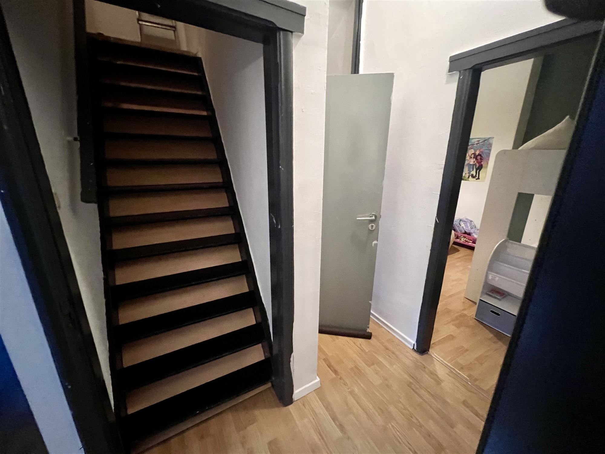 Duplex met 3 slaapkamers, 2 keukens en 2 badkamers foto 3