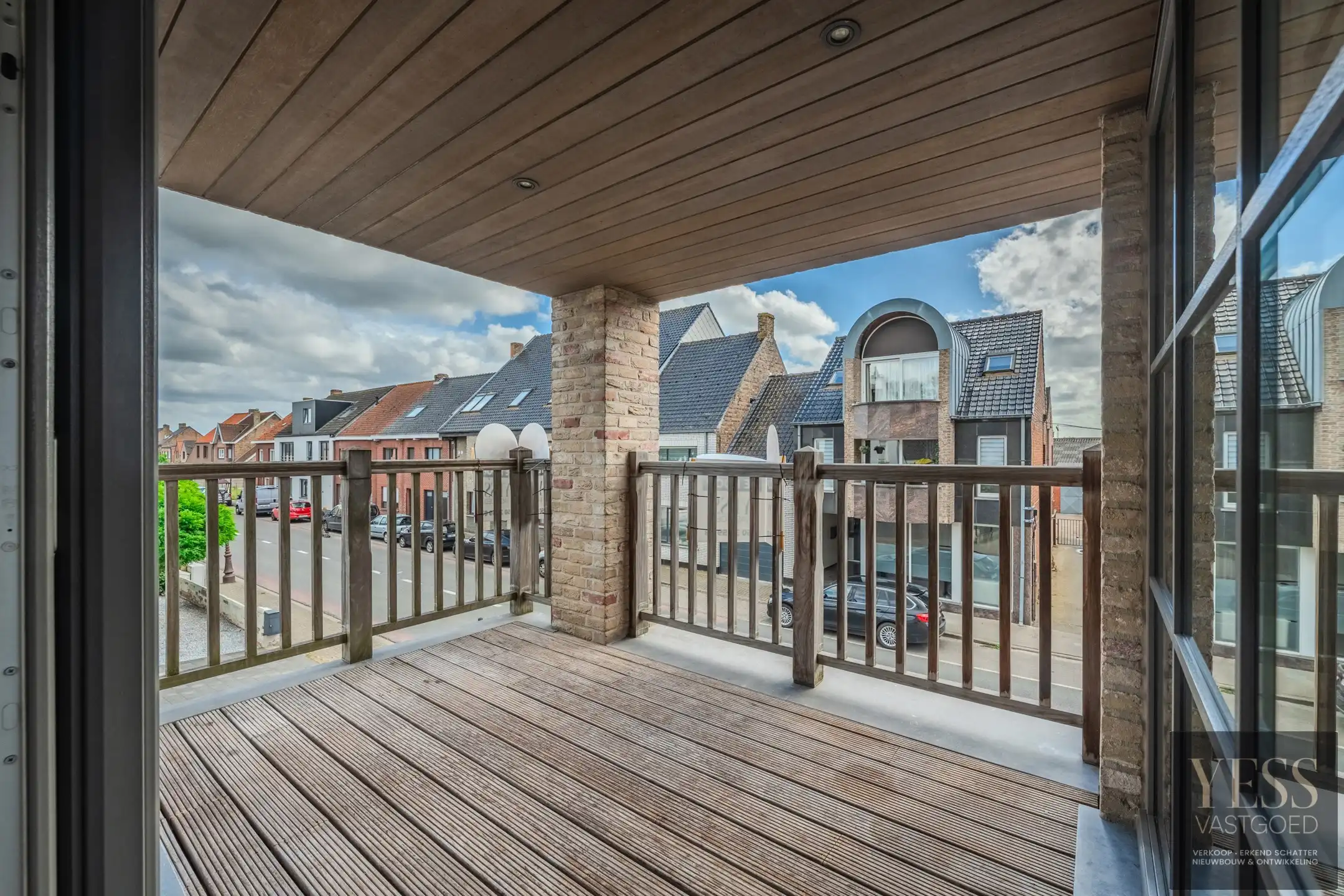 Zo goed als nieuw app + terras (garage mogelijk te kopen) foto 2