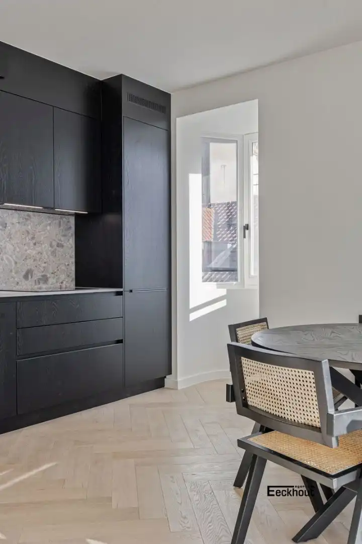 Luxueus en lichtrijk appartement in het centrum van Oostende! foto 6