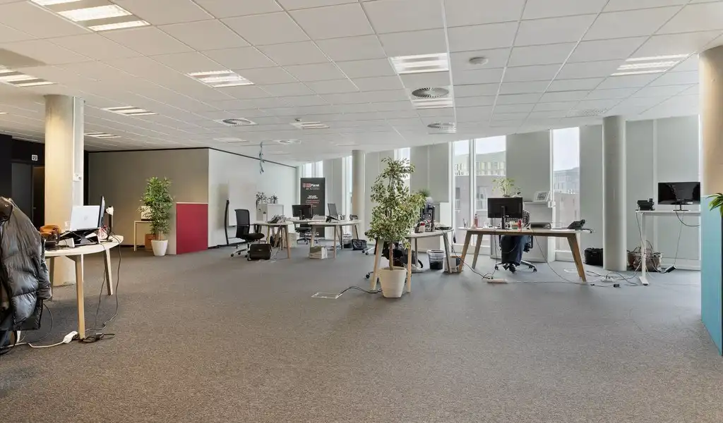 Recente kantoren te koop op topligging in Gent foto 14