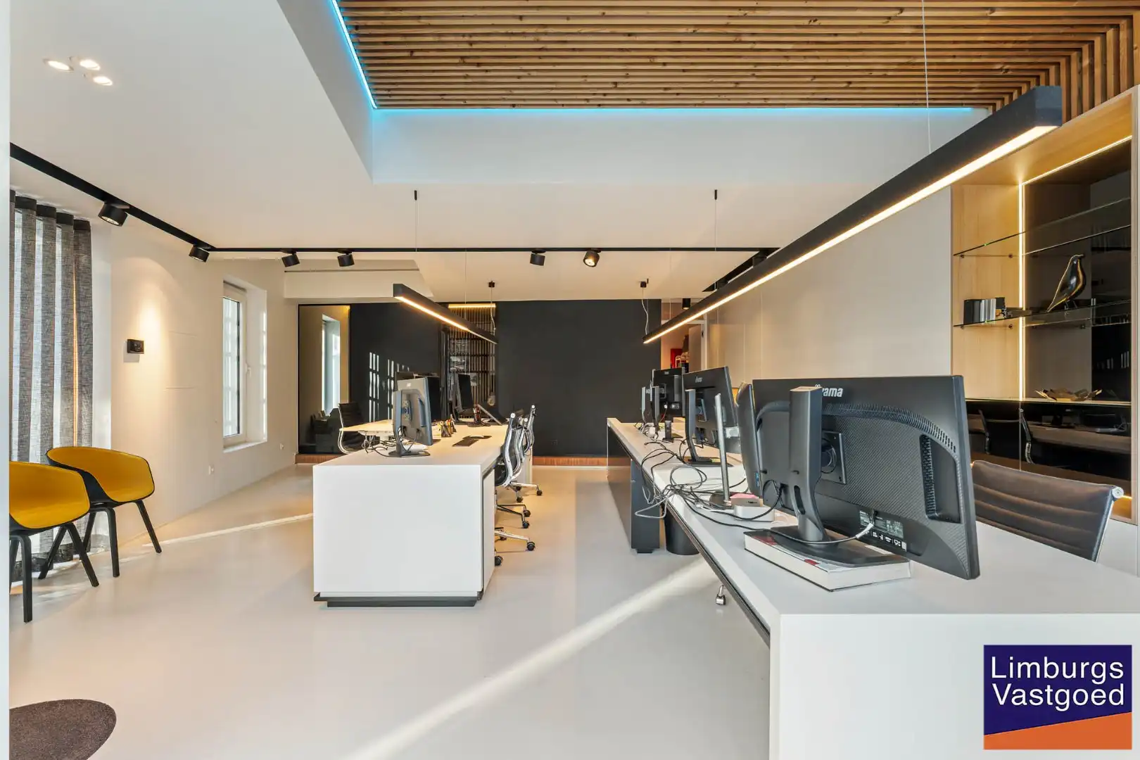 Modern instapklaar kantoor in Hasselt centrum met energielabel B foto 5