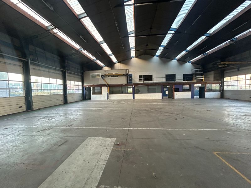 Ruime werkplaats / atelier met kantoren op topligging nabij UZ Gent foto 5