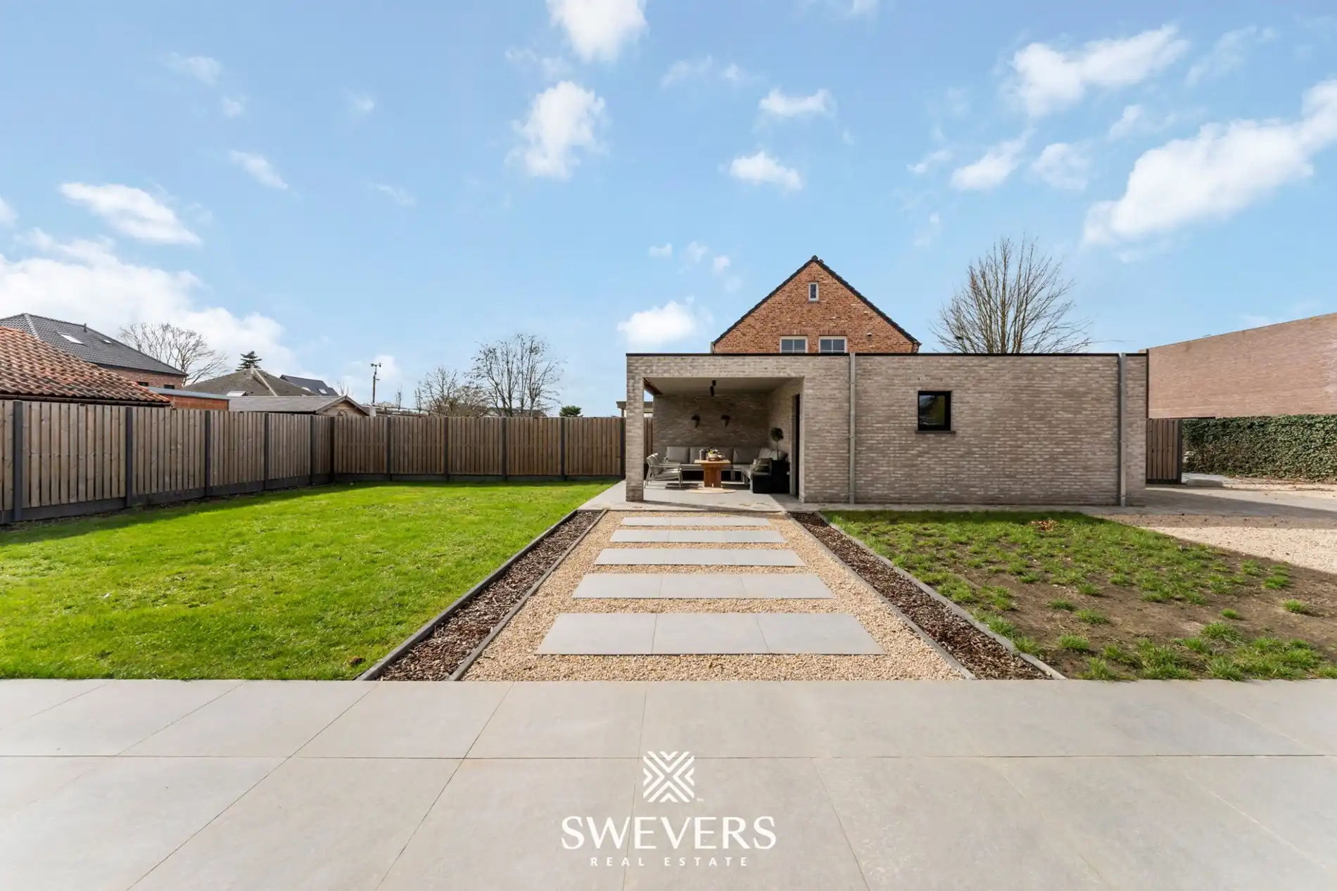 Imposante BEN-villa met luxe-afwerking foto 37