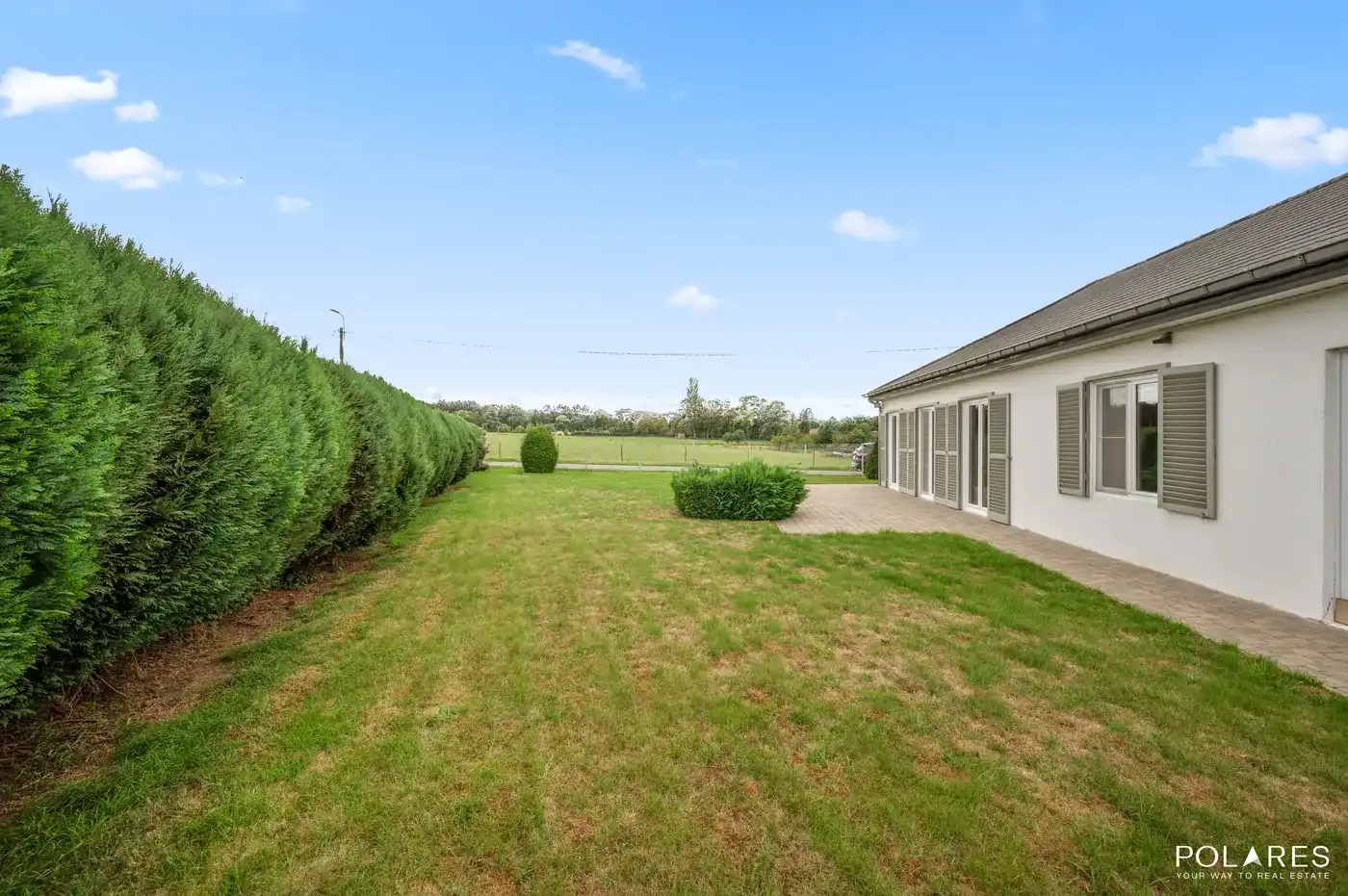 Fantastisch gelegen vrijstaande bungalow foto 22