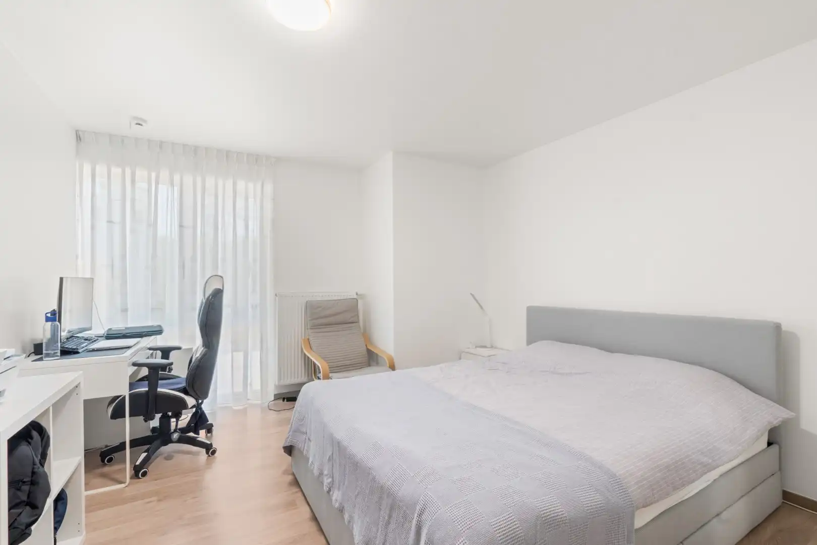 Ruime instapklaar bungalow op topligging foto 13