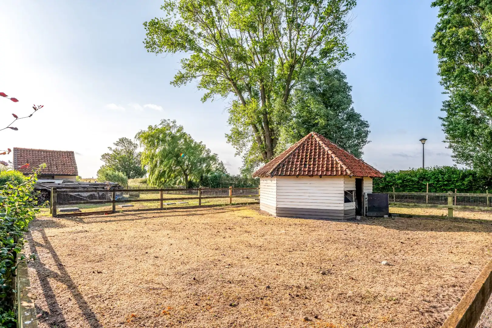 Restaurant met privéwoning en 2 B&B-kamers op 4.370 m² foto 36