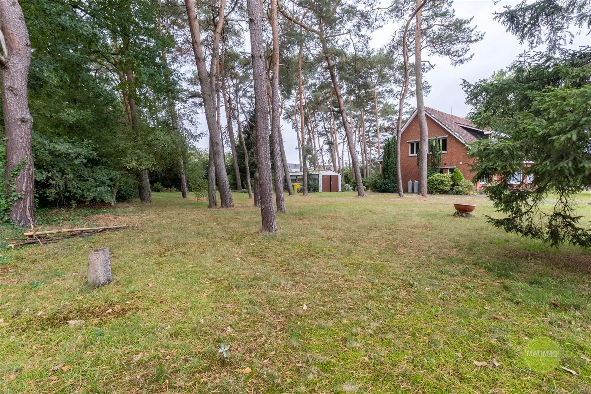 Vrijstaande woning op royaal perceel met bos in Mol-Sluis foto 24