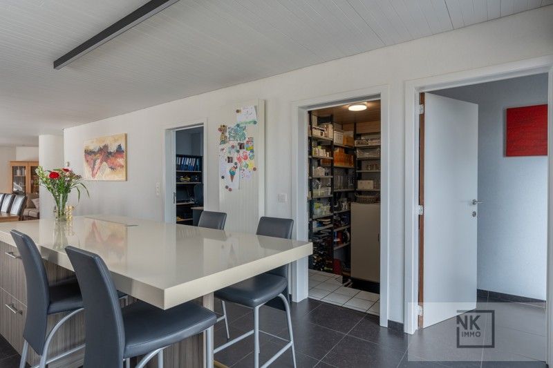 Handelsruimte met woning op 940 m² – instapklaar en vol mogelijkheden foto 13