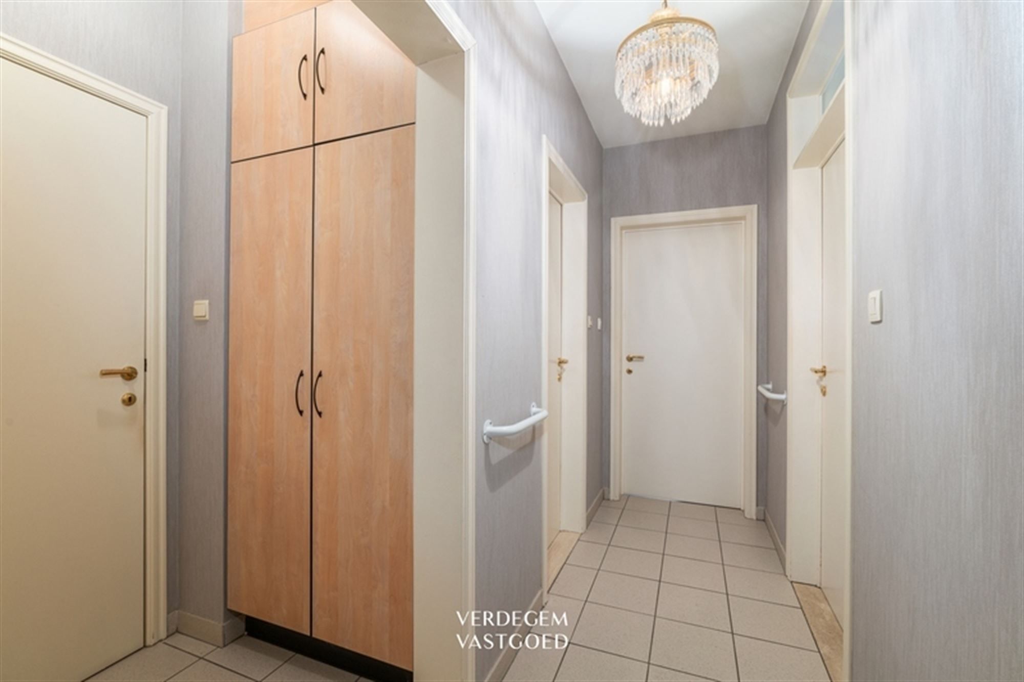 Rustig gelegen duplexappartement met 2 ruime slaapkamers en garage foto 8