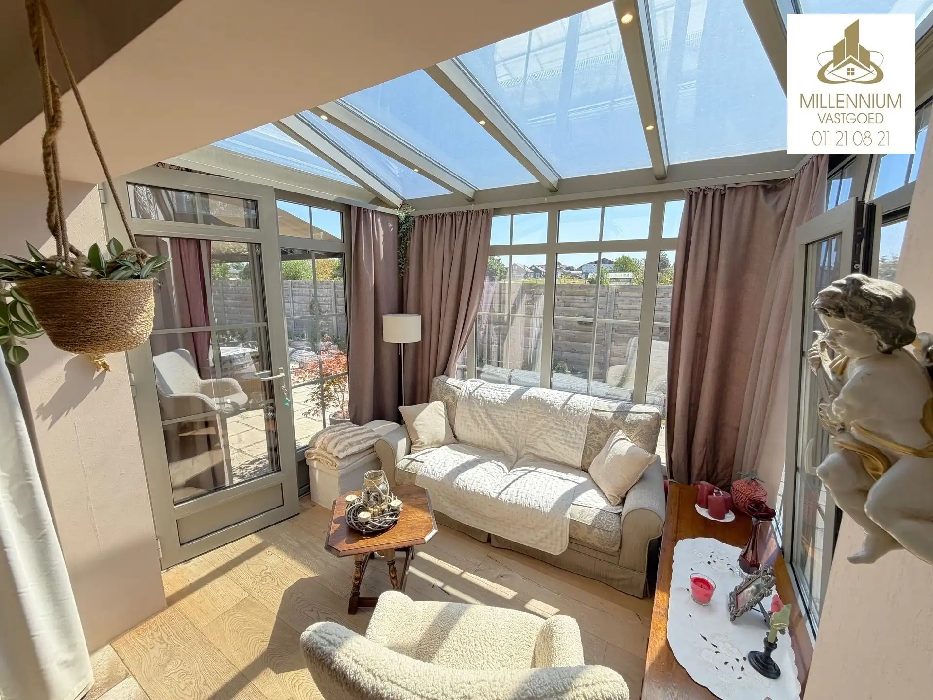 Ruime 3-slpk woning zwembad  foto 13