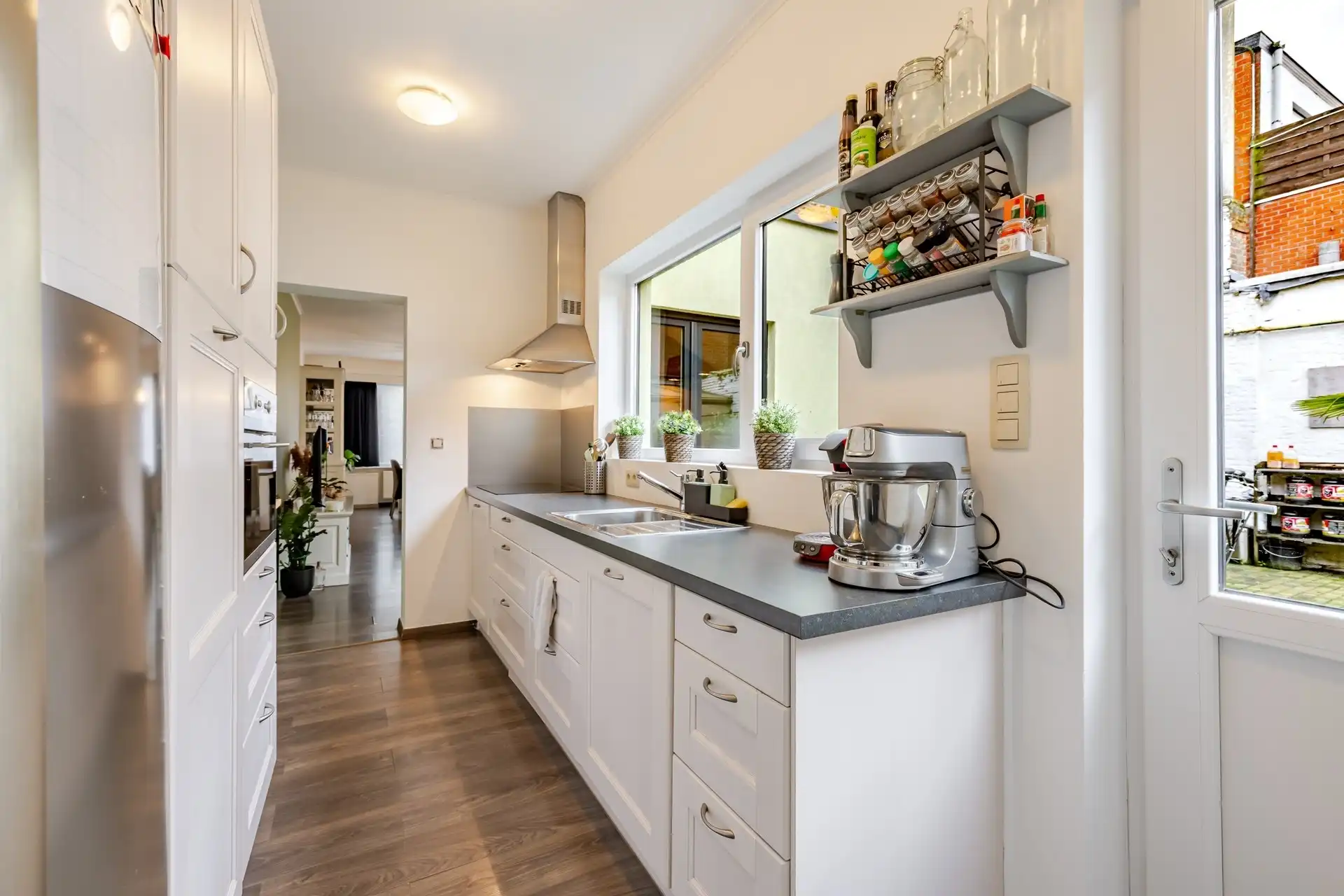 Charmante instapklare woning centrum Destelbergen! foto 9