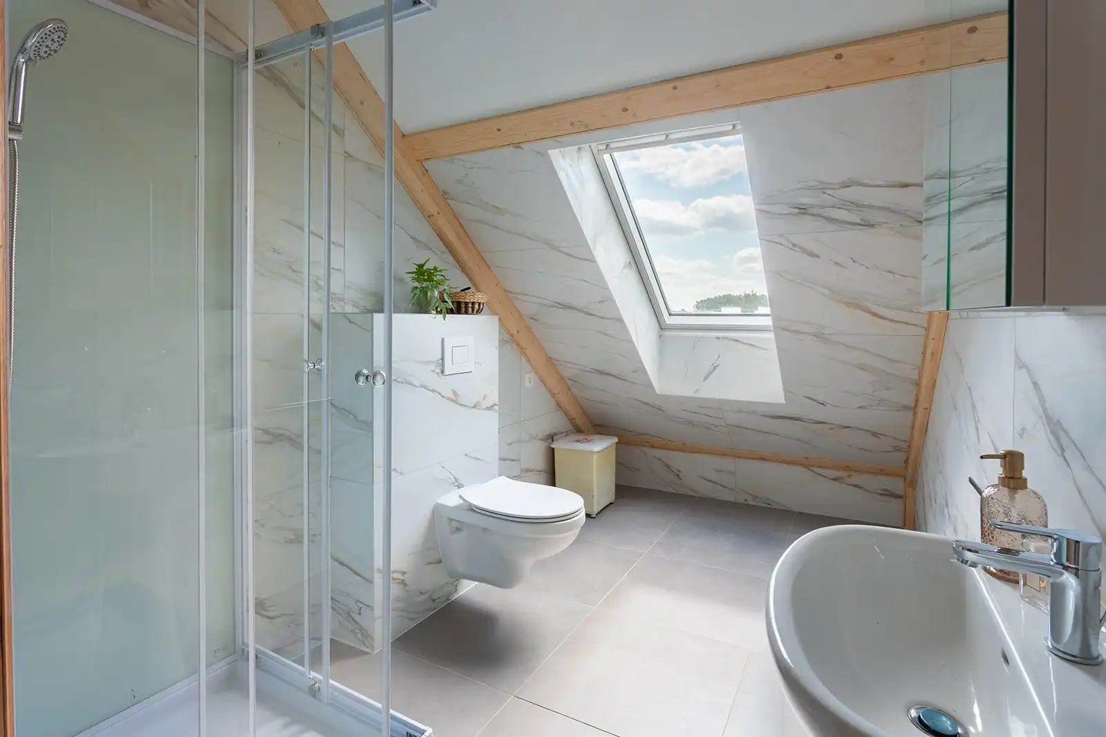 Instapklare en energiezuinige woning met tuin foto 13