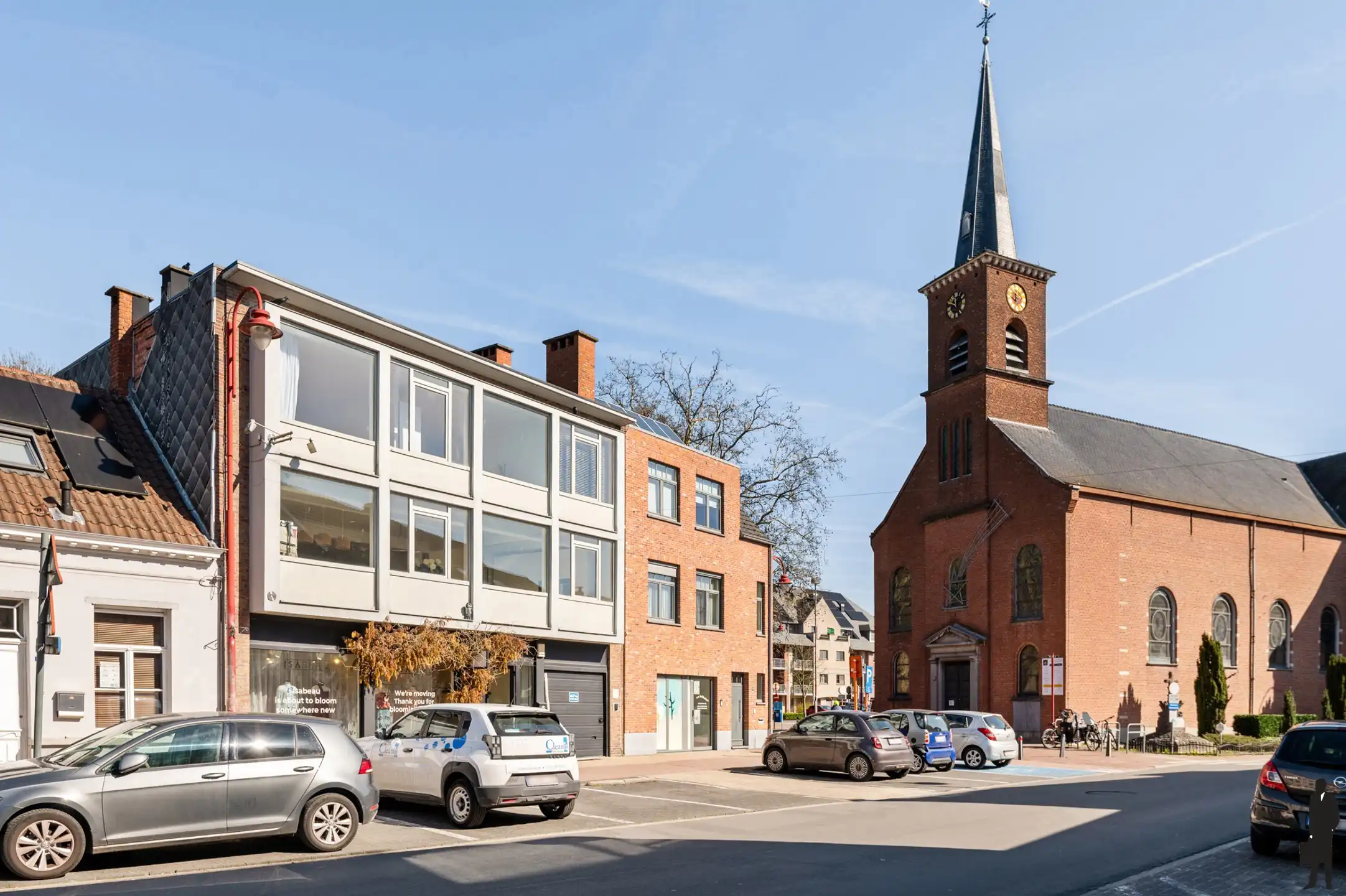 Instapklare woning met 3-4 slpks & polyvalente handelsruimte foto {{pictureIndex}}