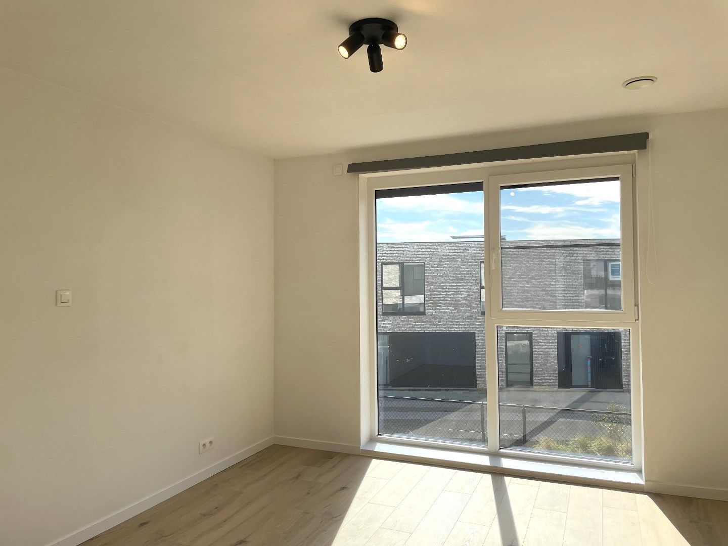 BEN-woning met 3 slaapkamers, zonnepanelen en staanplaats! foto 17