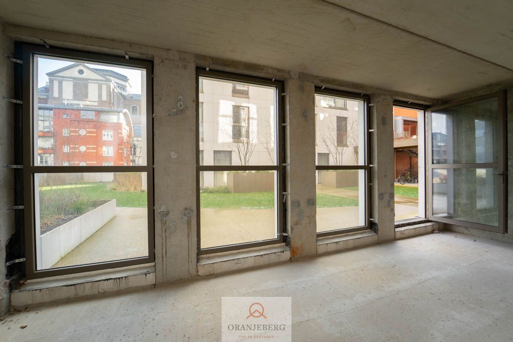 160 m² netto casco handelsruimte of kantoren te huur aan de Kiosk op de KOUTER foto 8