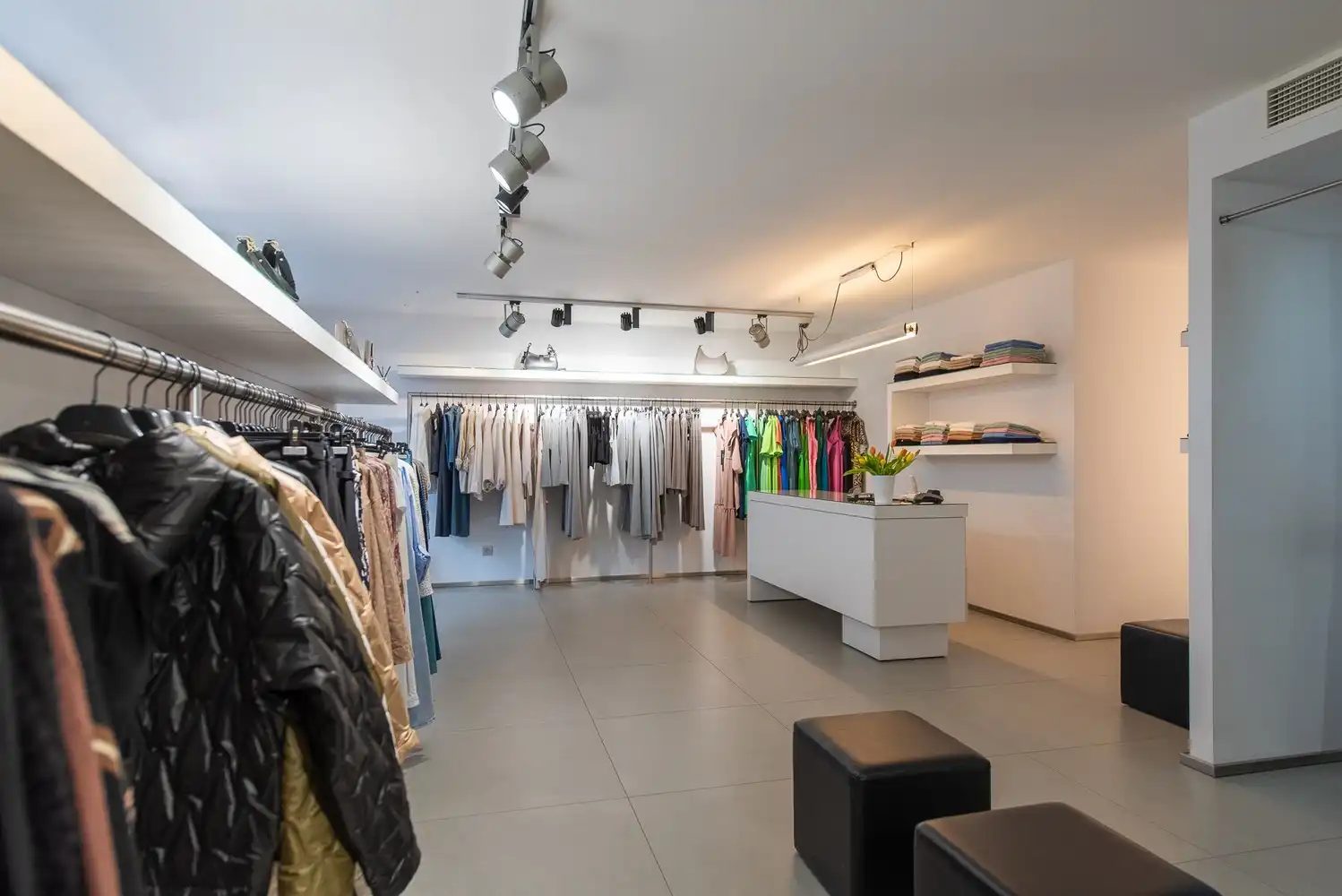 Handelspand in het Centrum van Genk foto 8