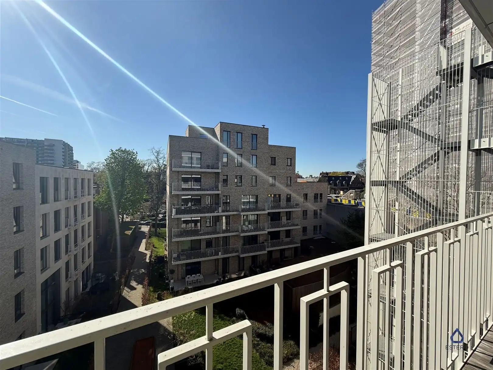 Nieuwbouwappartement met ruim zonneterras op een topligging foto 12