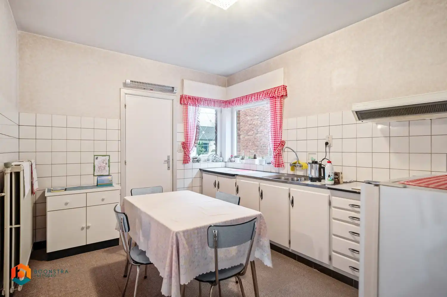 Te renoveren woning met 3 slpkrs en tuin nabij centrum Beerzel foto 8