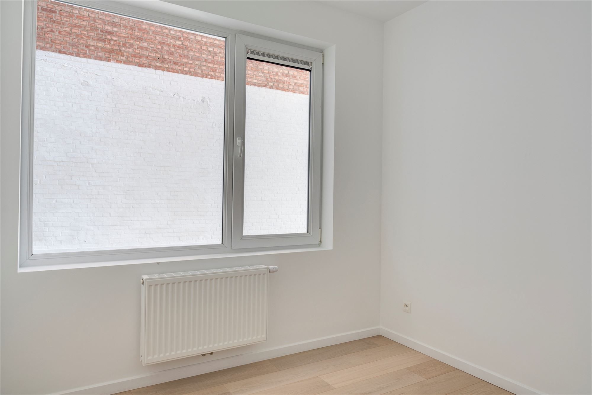 Prachtig gerenoveerd appartement met zuidgerichte tuin foto 13