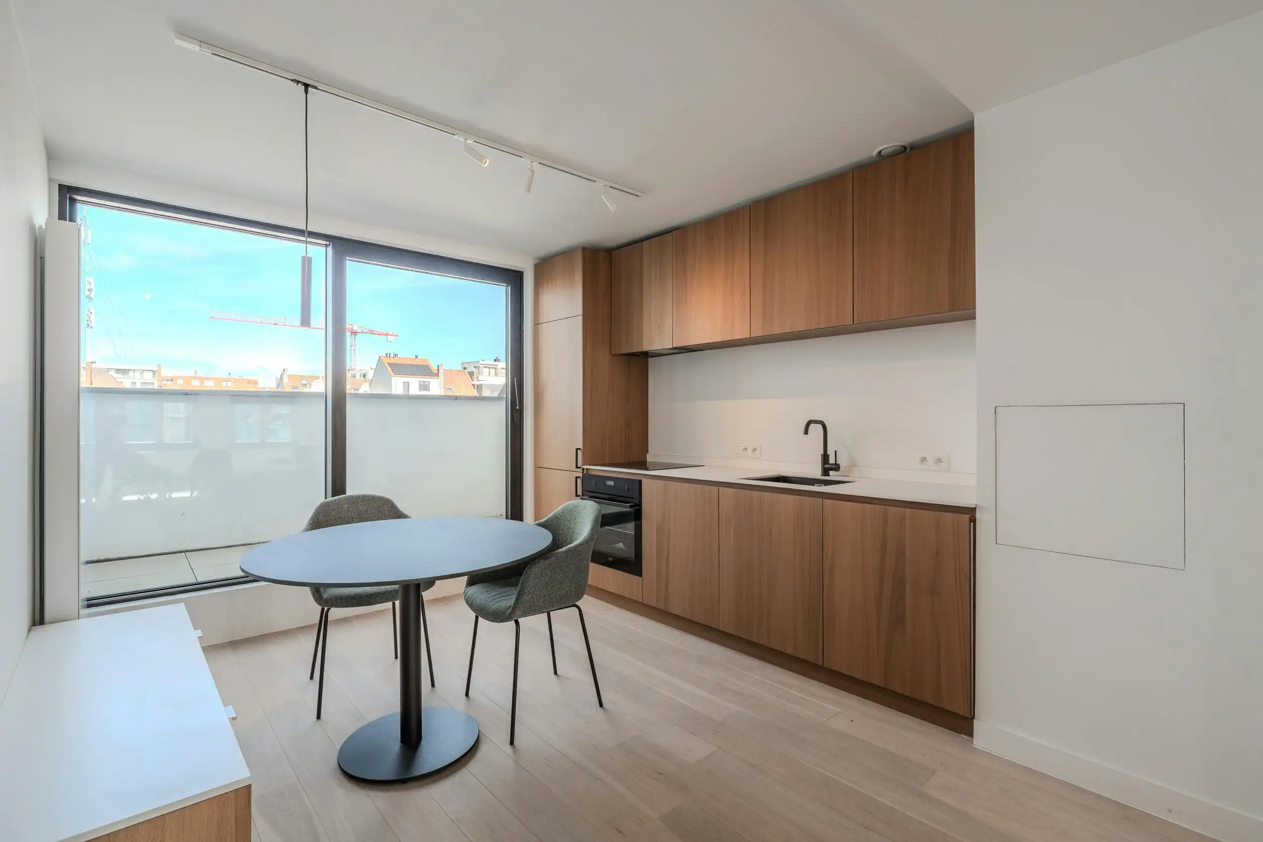 Prachtig gerenoveerd duplexappartement te Oostende foto 4