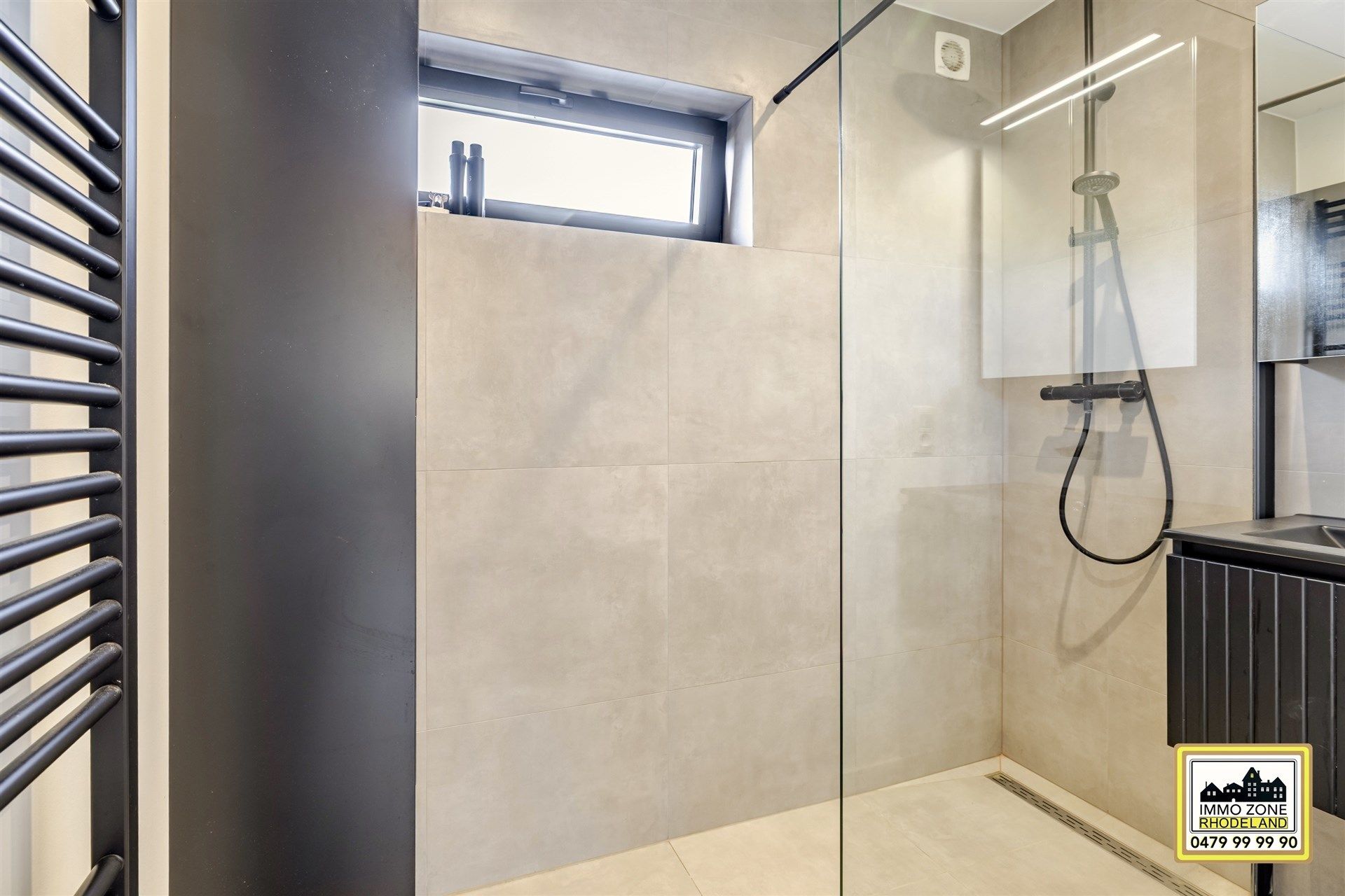Luxueus gelijkvloers appartement met 2 slpks en terras foto 15