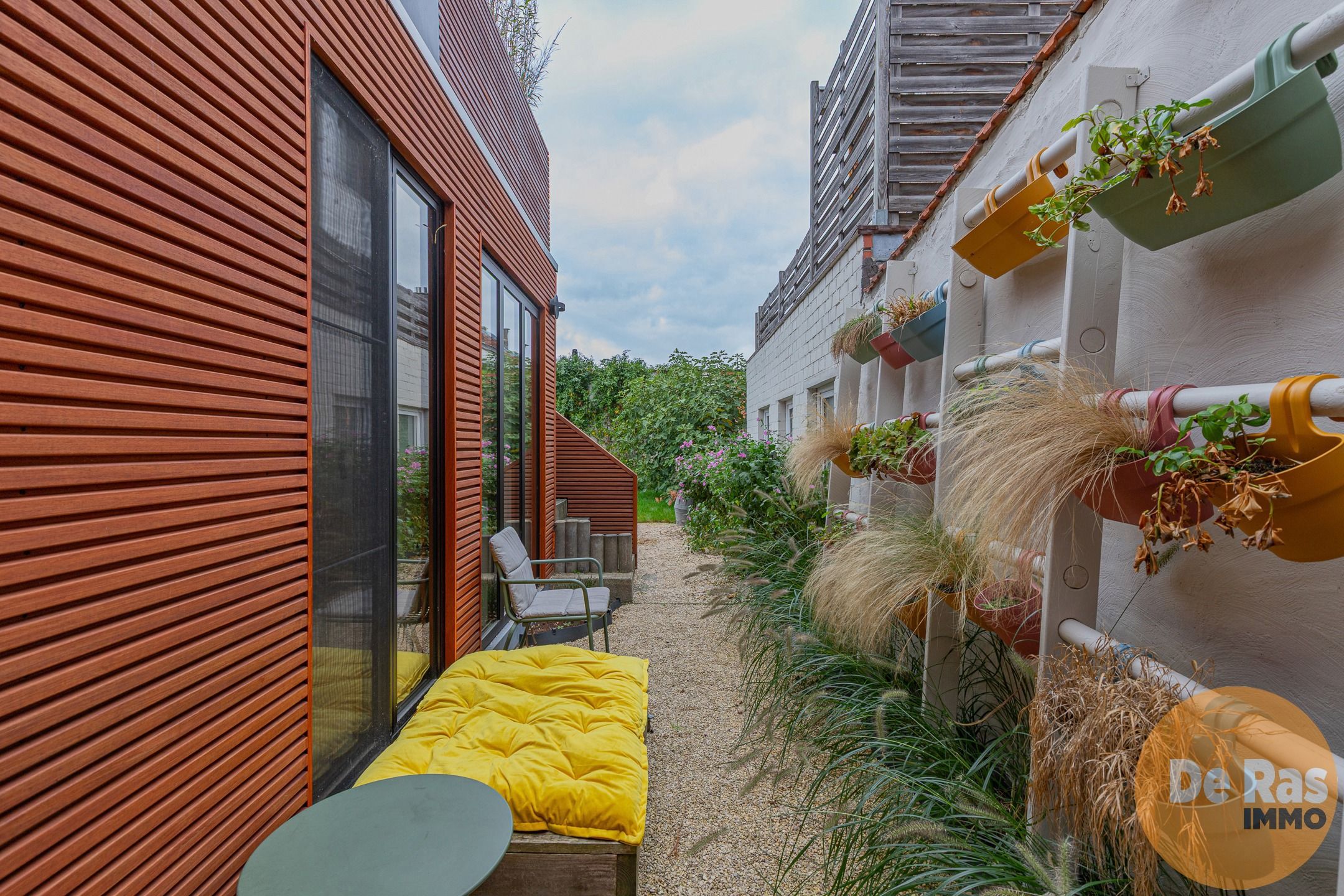 LEDE - Instapklare, centraal gelegen woning met 3 slpk foto 30