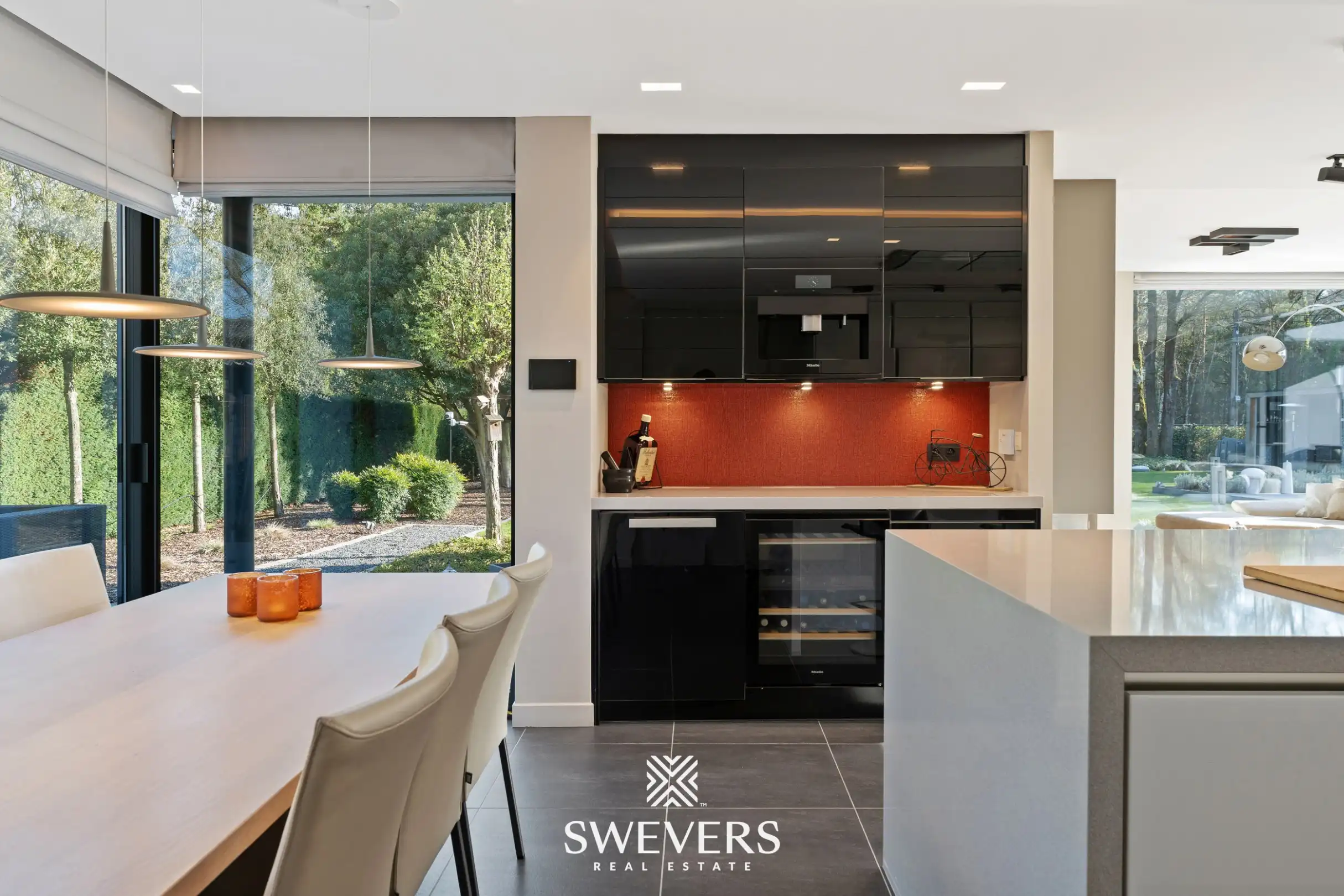 Exclusieve instapklare villa ( EPC B ) op uniek perceel ( 16a 91ca ) in de residentiële Bloemenwijk te Bolderberg foto 9