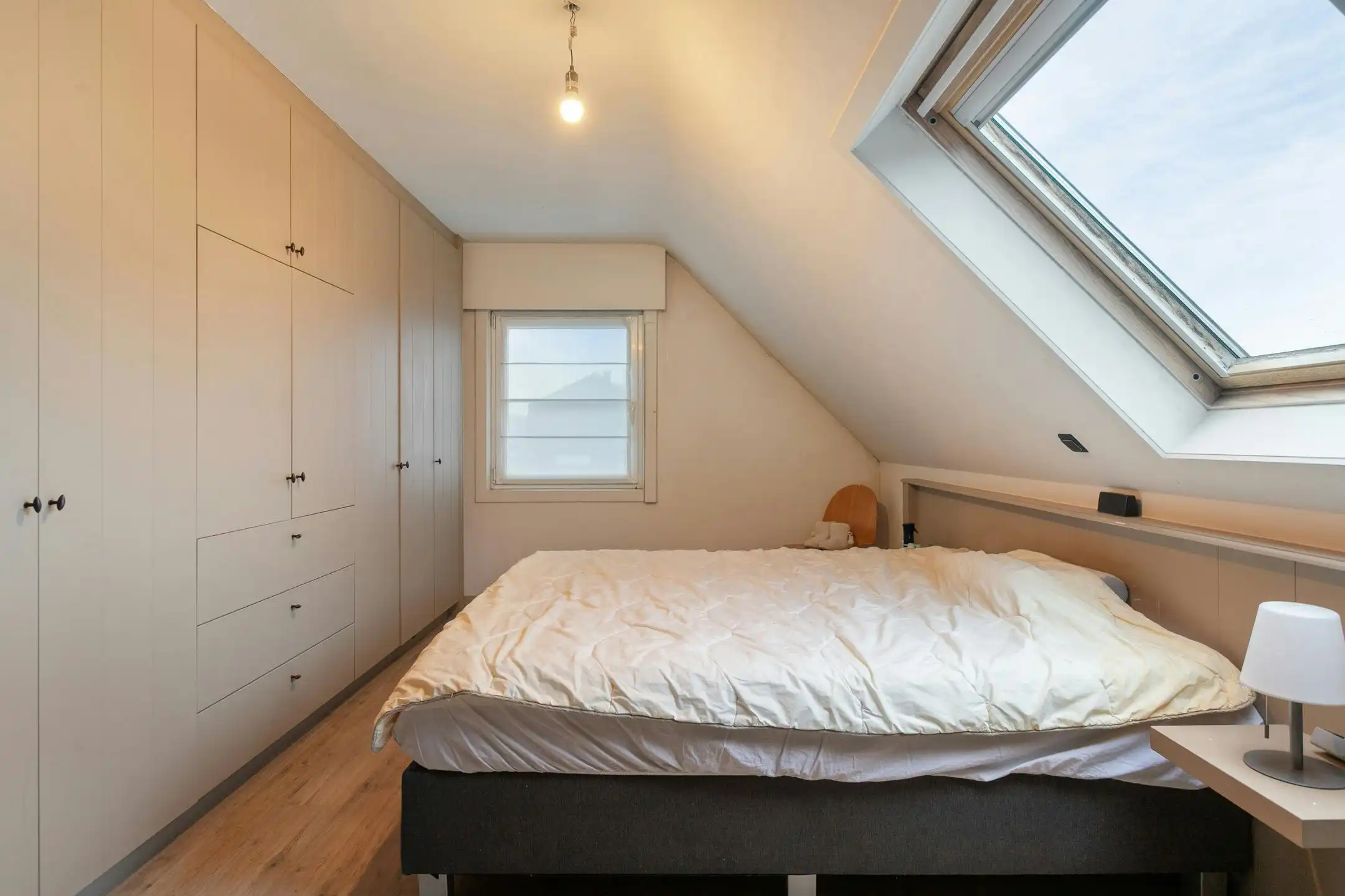 Instapklare woning met garage en tuin te koop in Ardooie foto 8