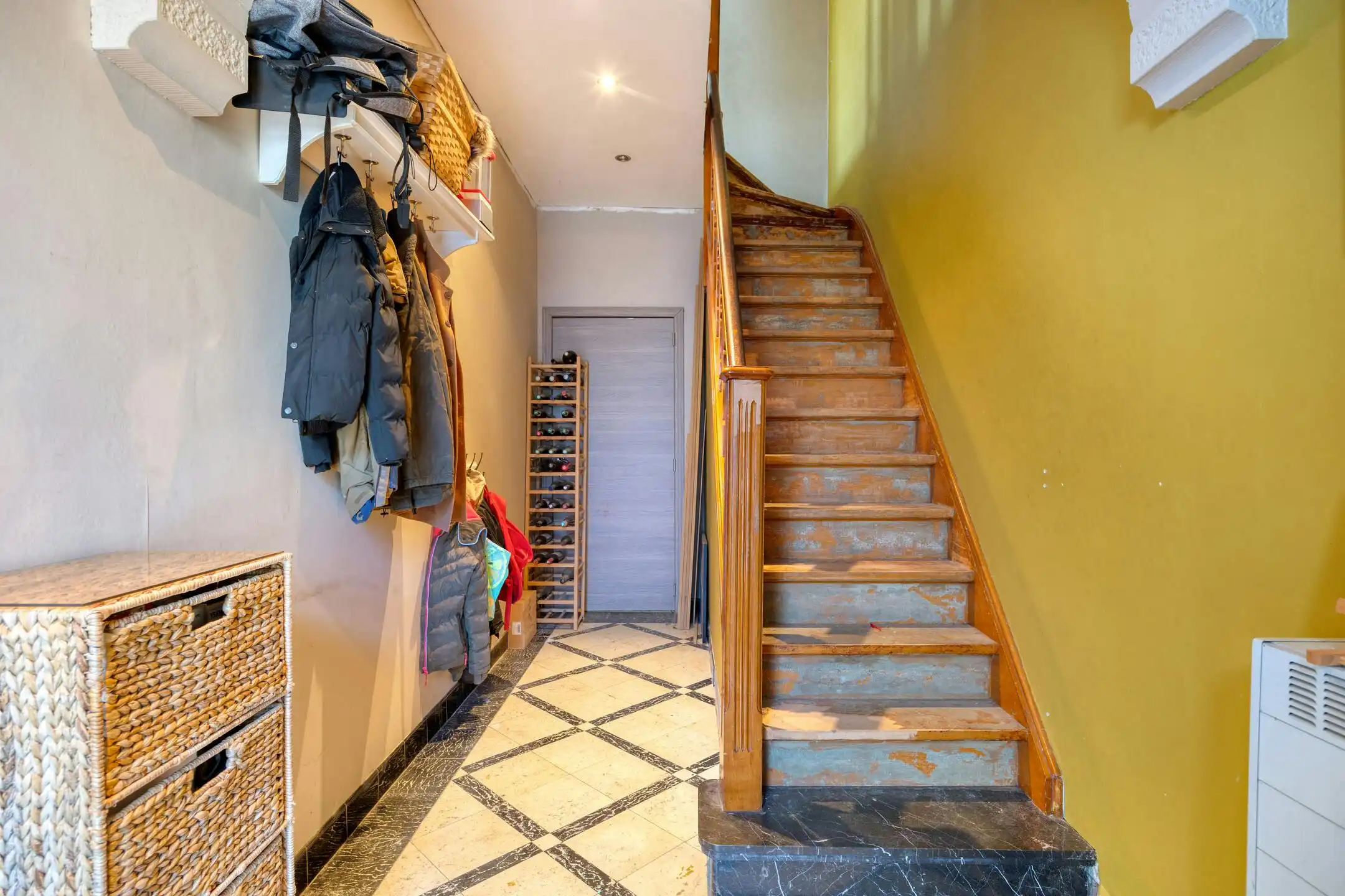 Ruim halfopen huis met 3 slaapkamers te koop in Eeklo foto 4