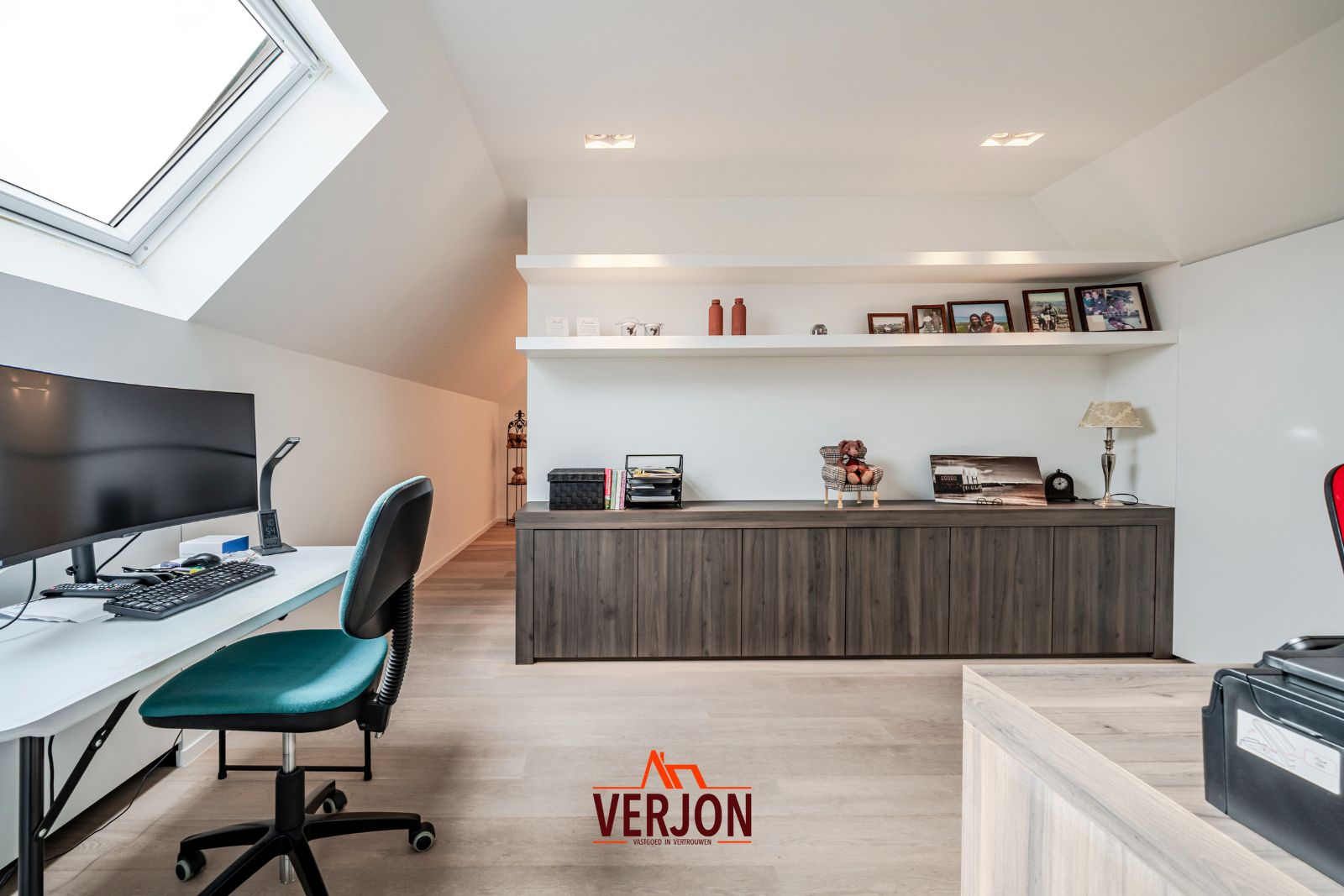Kijkdag 11/10/2025 tussen 11 en 12 uur! Exclusieve woning met hangaar en luxueuze leefruimtes foto 30