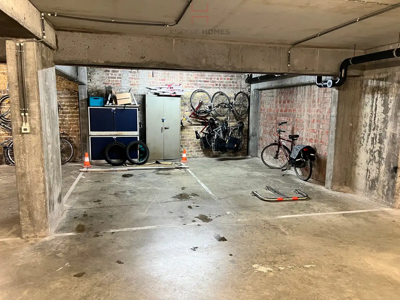 Zeer goed gelegen autostaanplaats op de Engelsestraat in Duinbergen foto 3